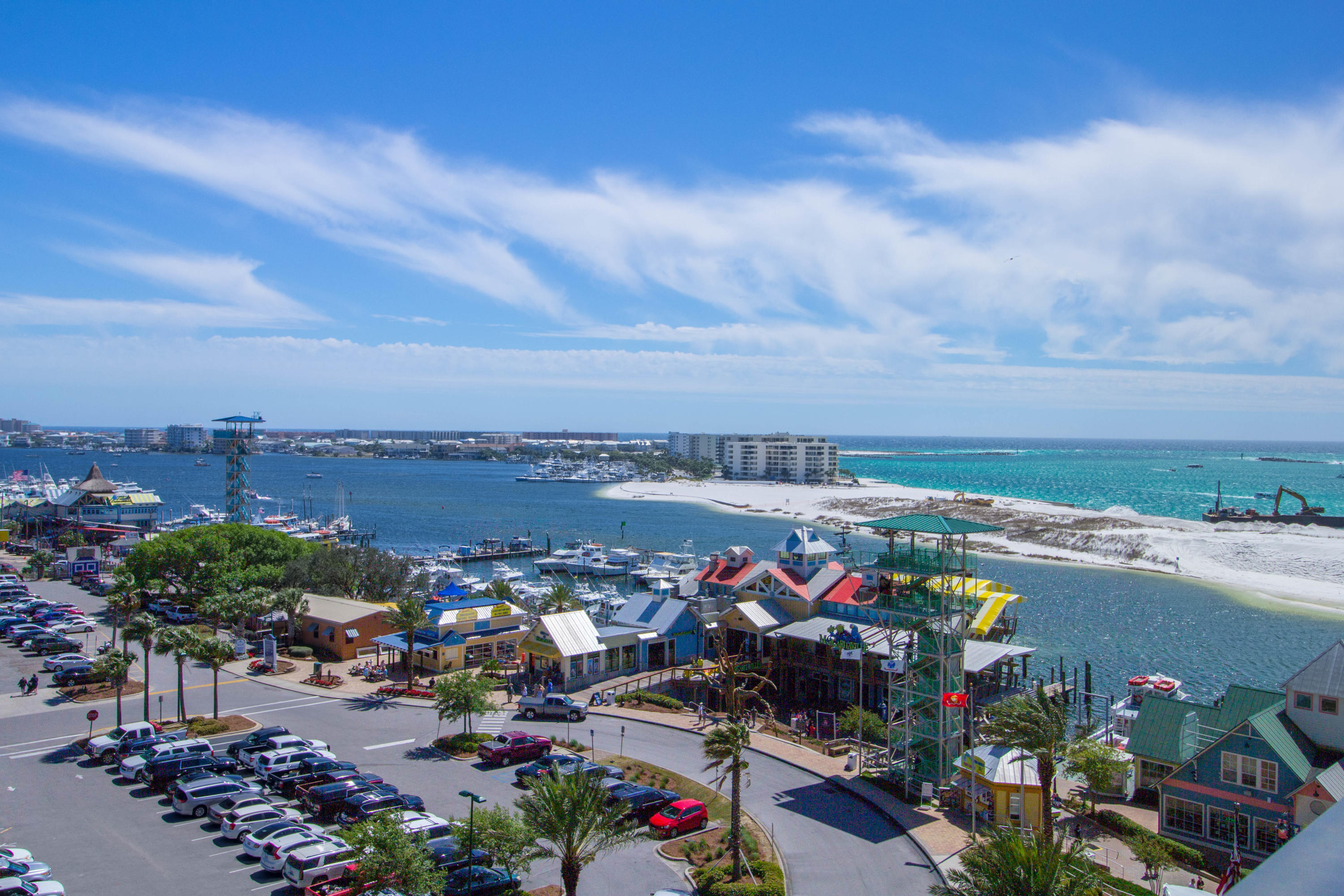 EMERALD GRANDE - Residential