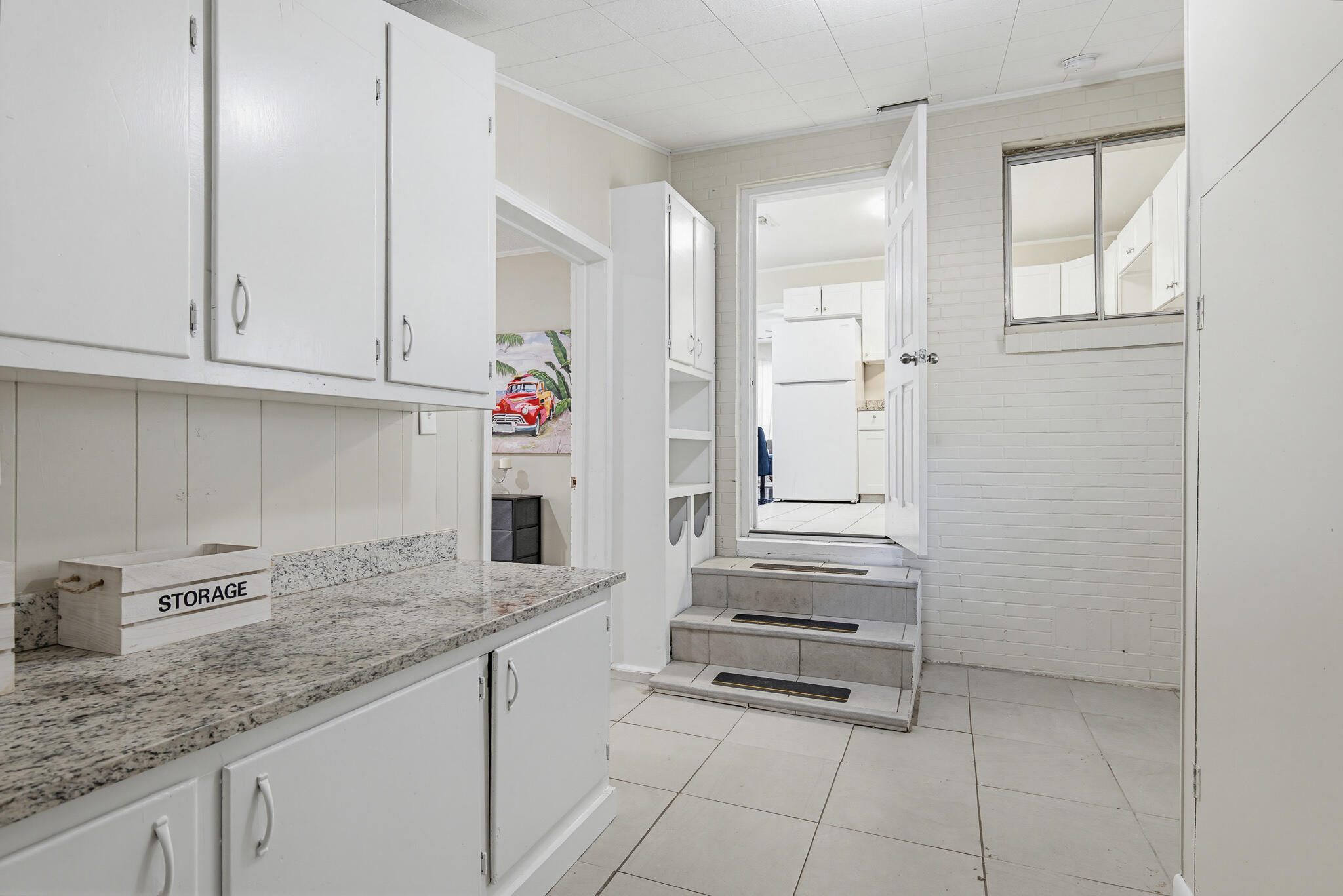 MCLAUGHLIN & HARRIS - Residential