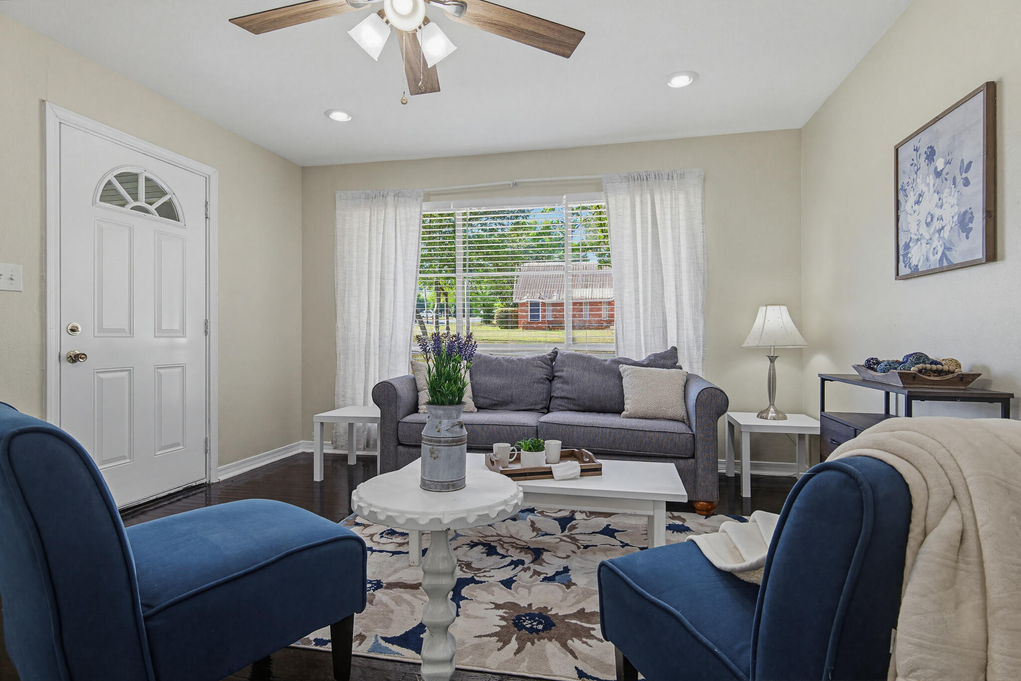 MCLAUGHLIN & HARRIS - Residential