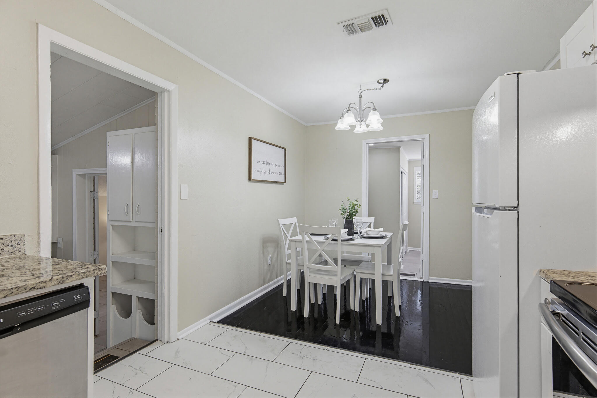 MCLAUGHLIN & HARRIS - Residential