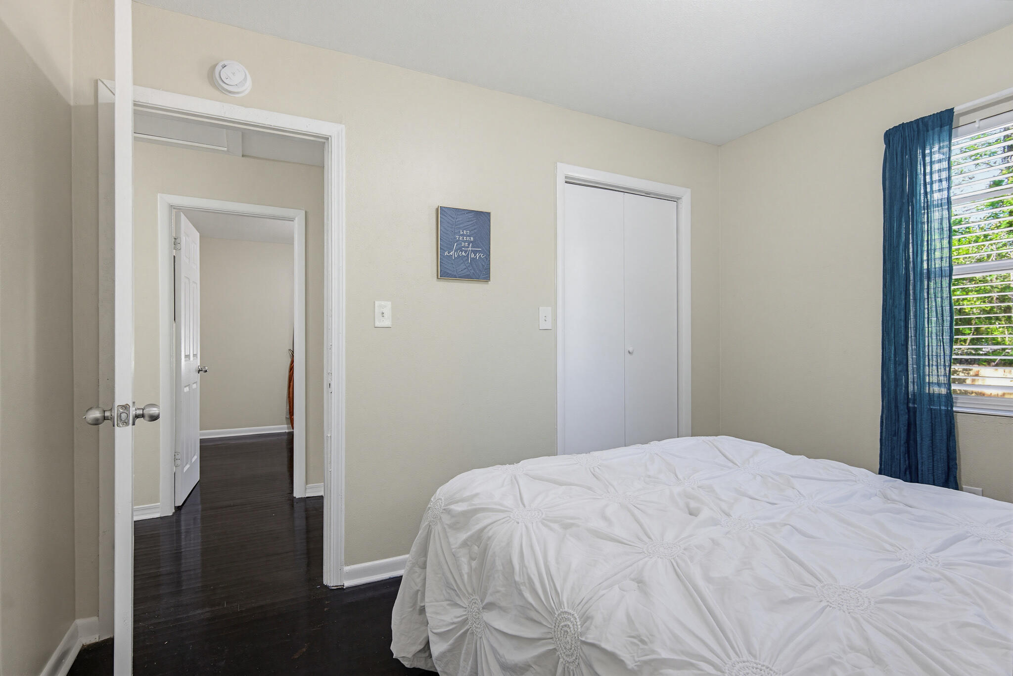 MCLAUGHLIN & HARRIS - Residential