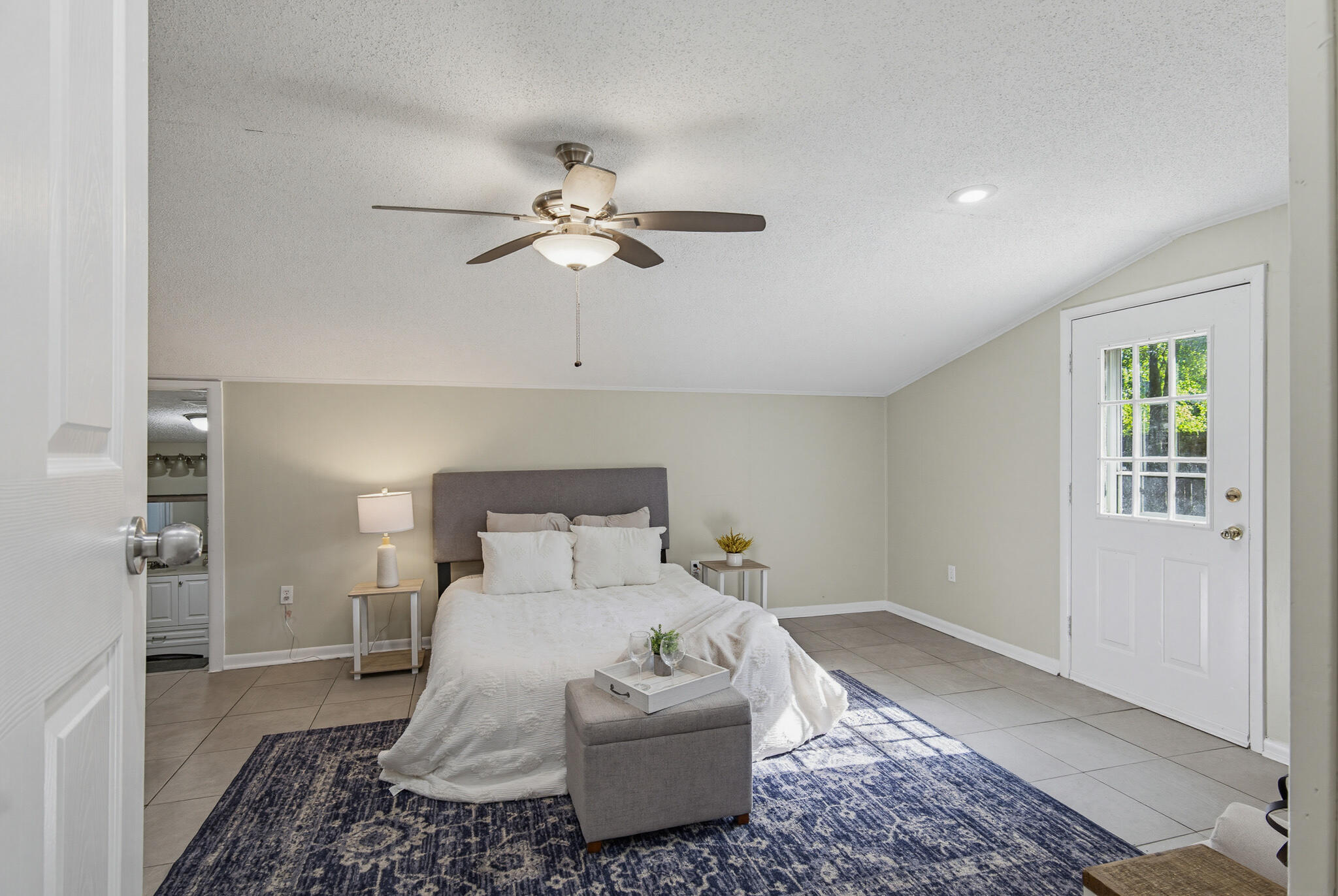 MCLAUGHLIN & HARRIS - Residential