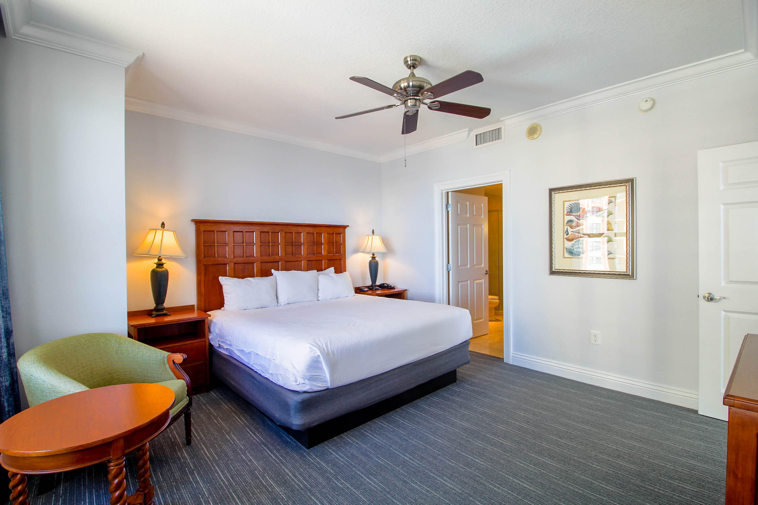 EMERALD GRANDE - Residential