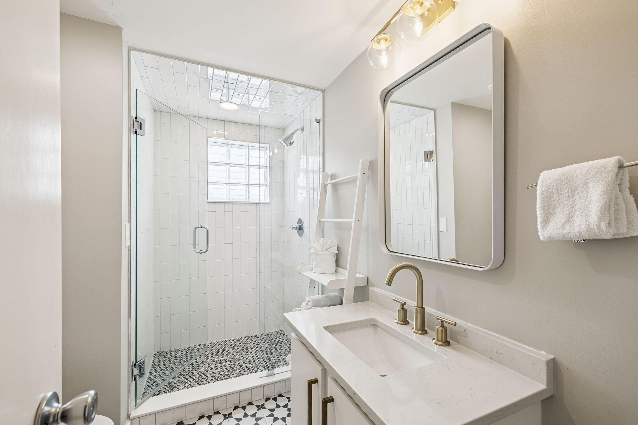 DALTON UNREC - Residential