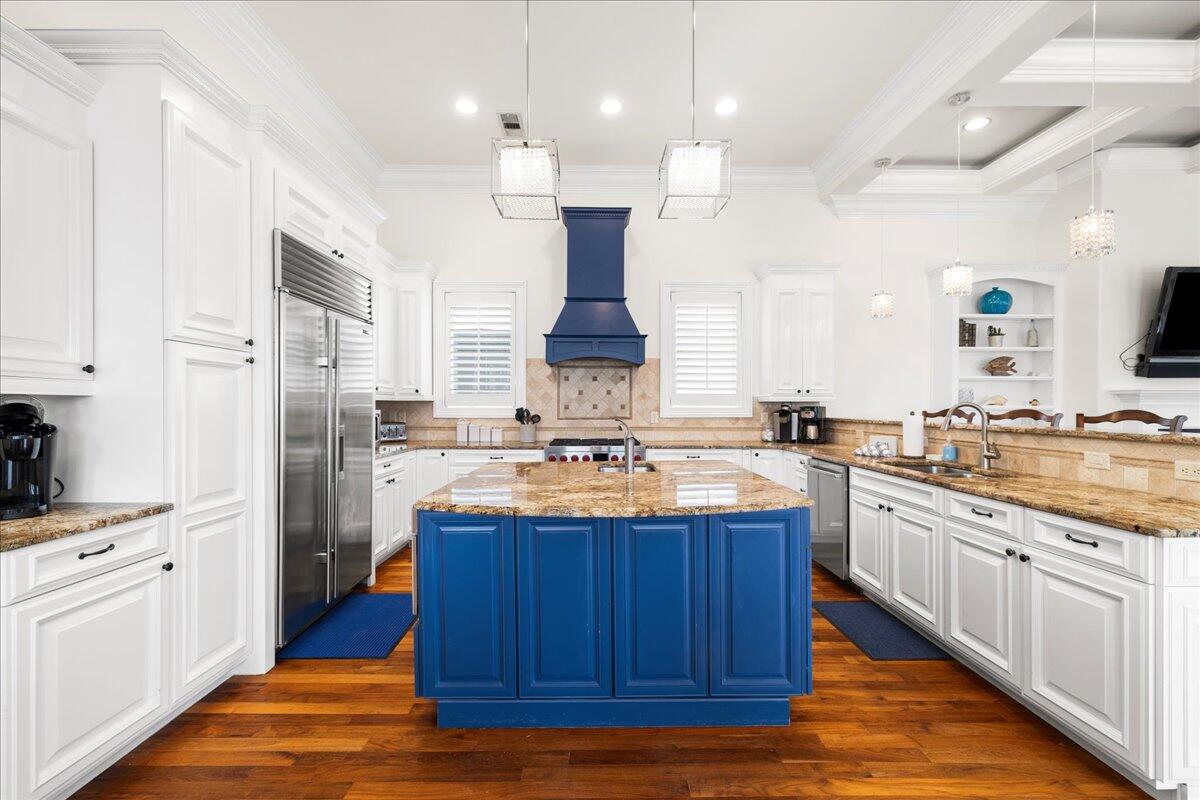 BEACH VIEW HEIGHTS UNREC - Residential