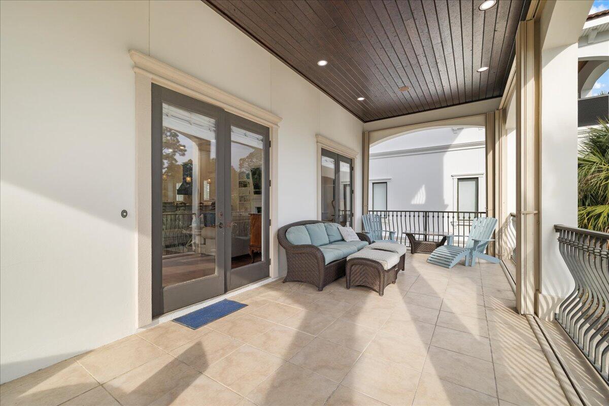 BEACH VIEW HEIGHTS UNREC - Residential