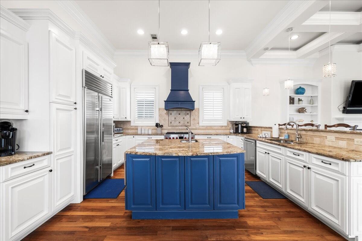 BEACH VIEW HEIGHTS UNREC - Residential