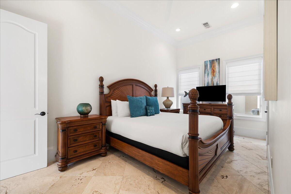 BEACH VIEW HEIGHTS UNREC - Residential