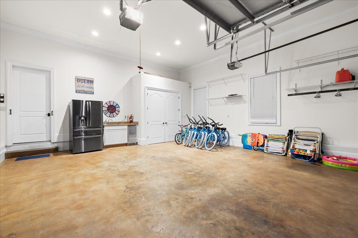 BEACH VIEW HEIGHTS UNREC - Residential