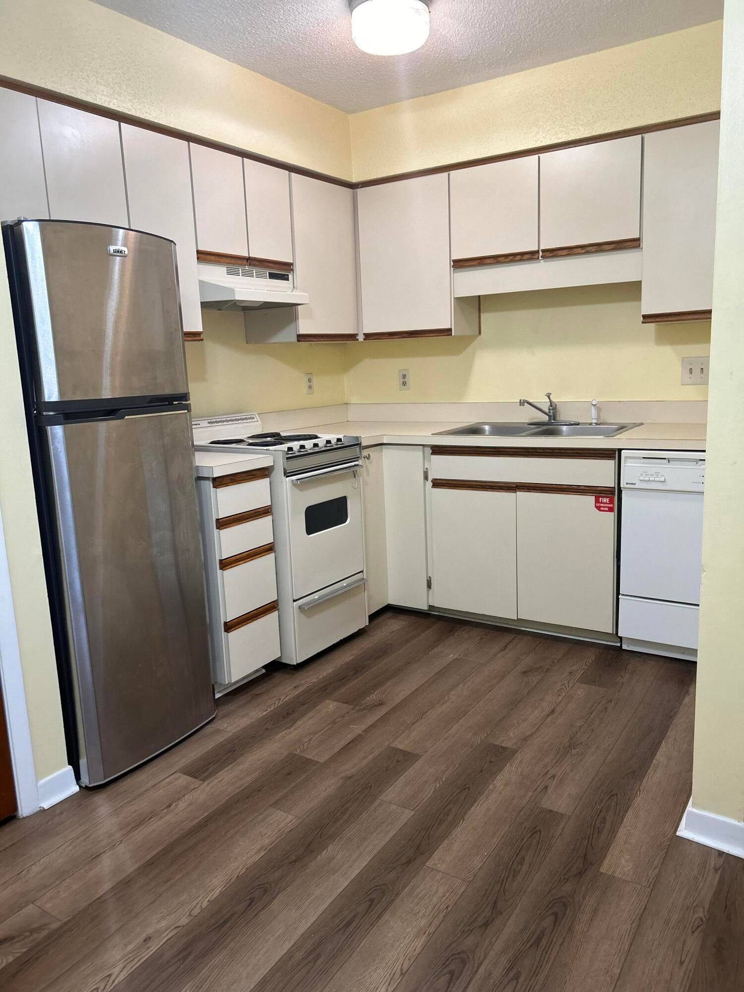 7 SE Birch Street APT 205