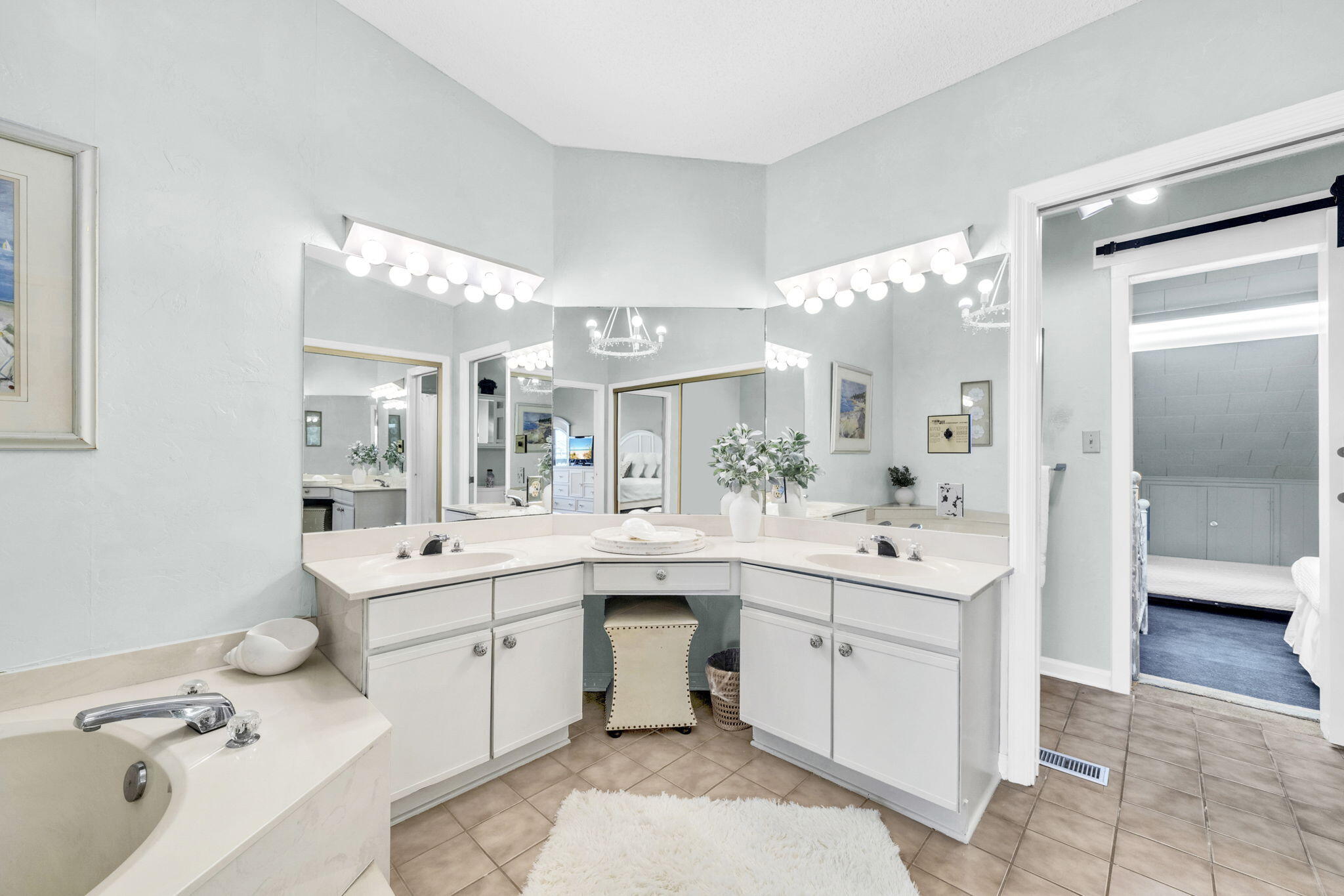 SEASCAPE CONDO PH 6B PH 2 - Residential