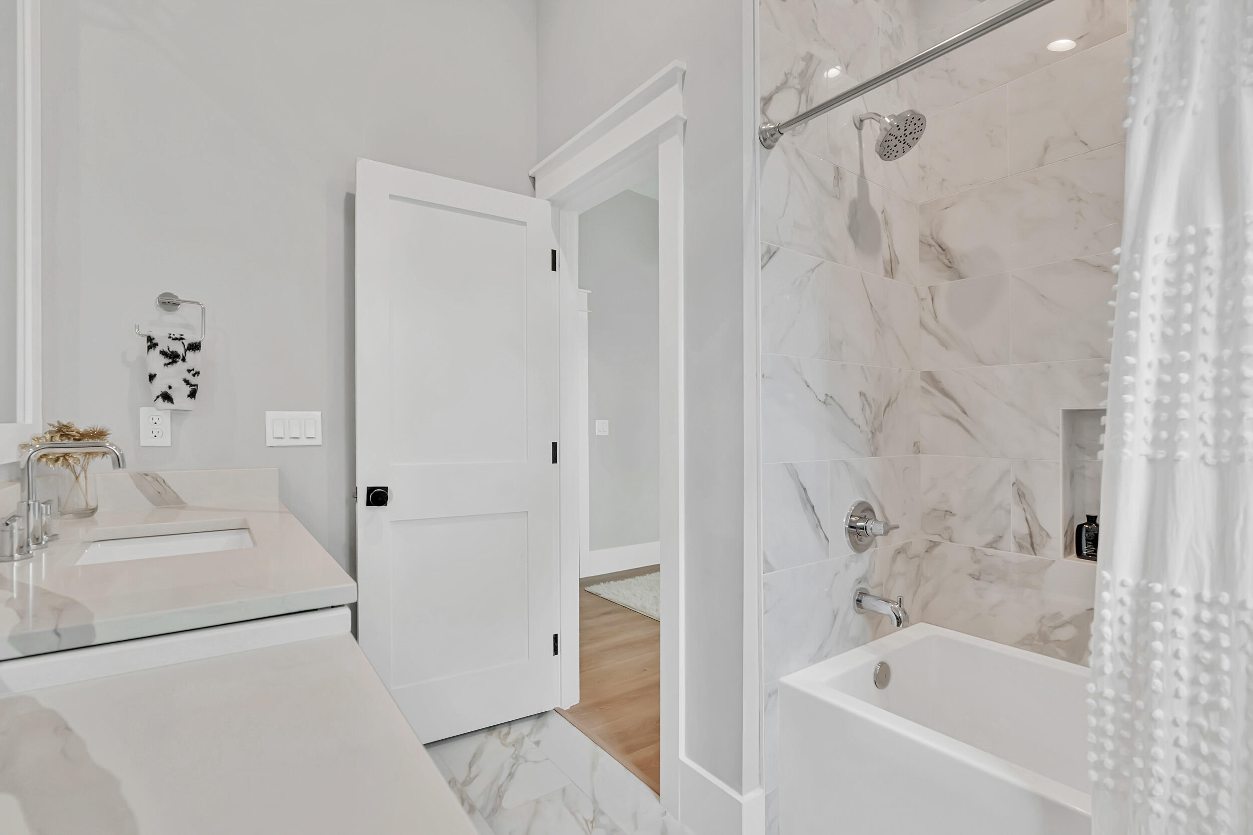 DRIFTWOOD ESTATES - Residential