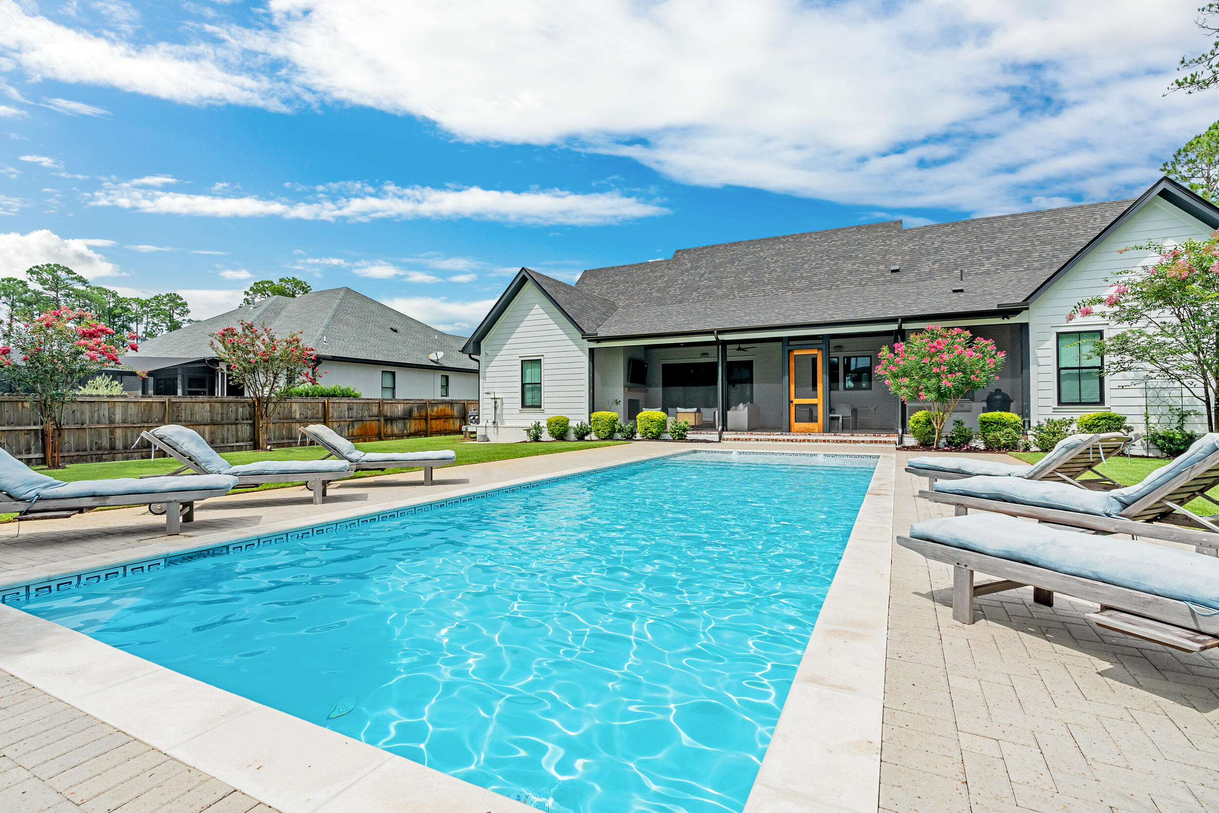 DRIFTWOOD ESTATES - Residential