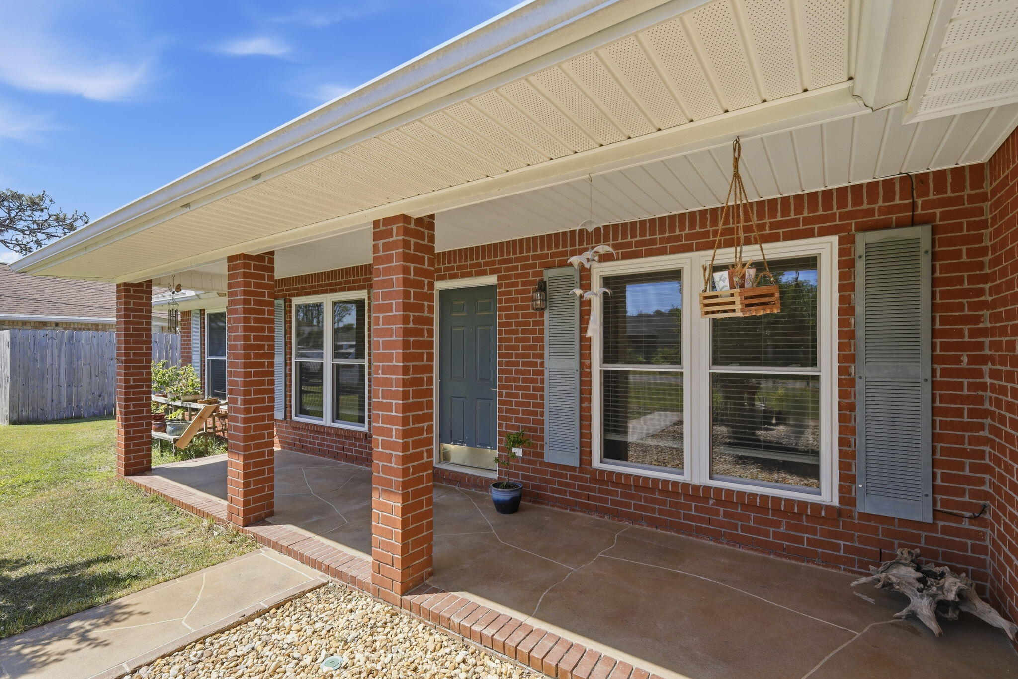 HAMPTON RIDGE - Residential