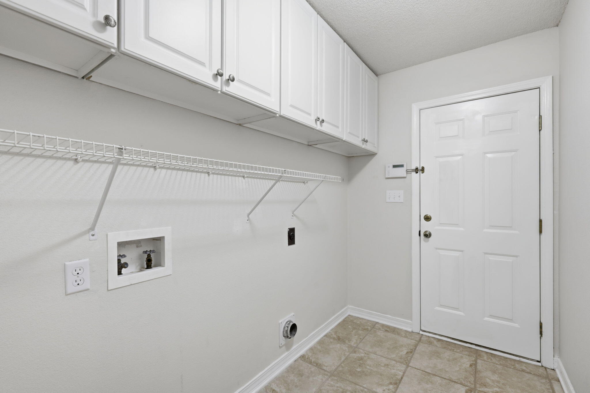 HAMPTON RIDGE - Residential