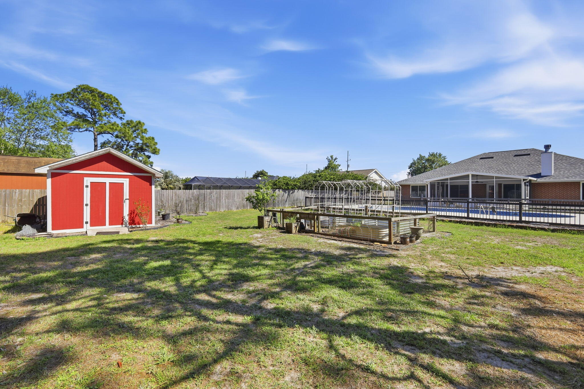 HAMPTON RIDGE - Residential