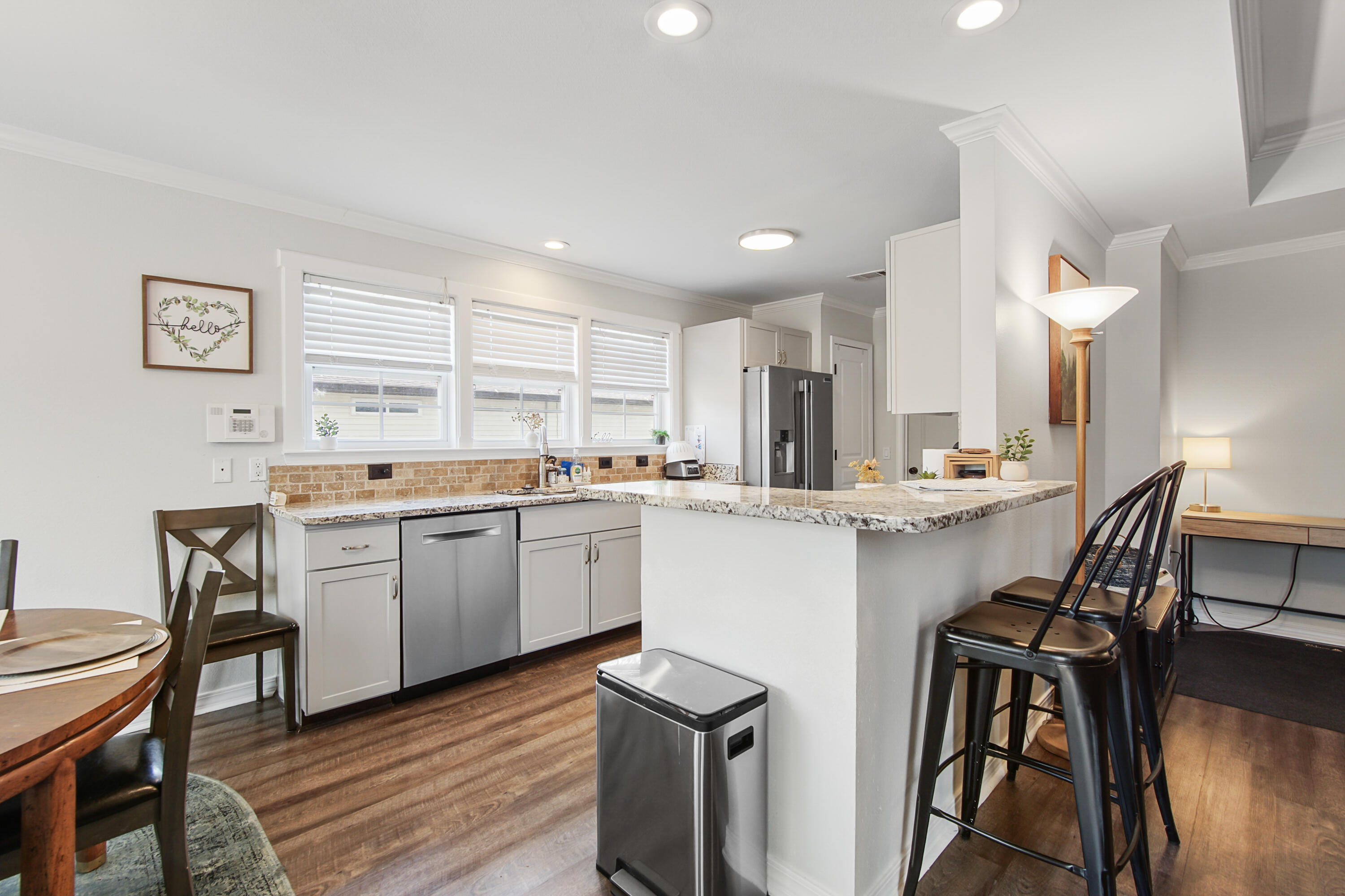 HUNTERS' RIDGE - Residential