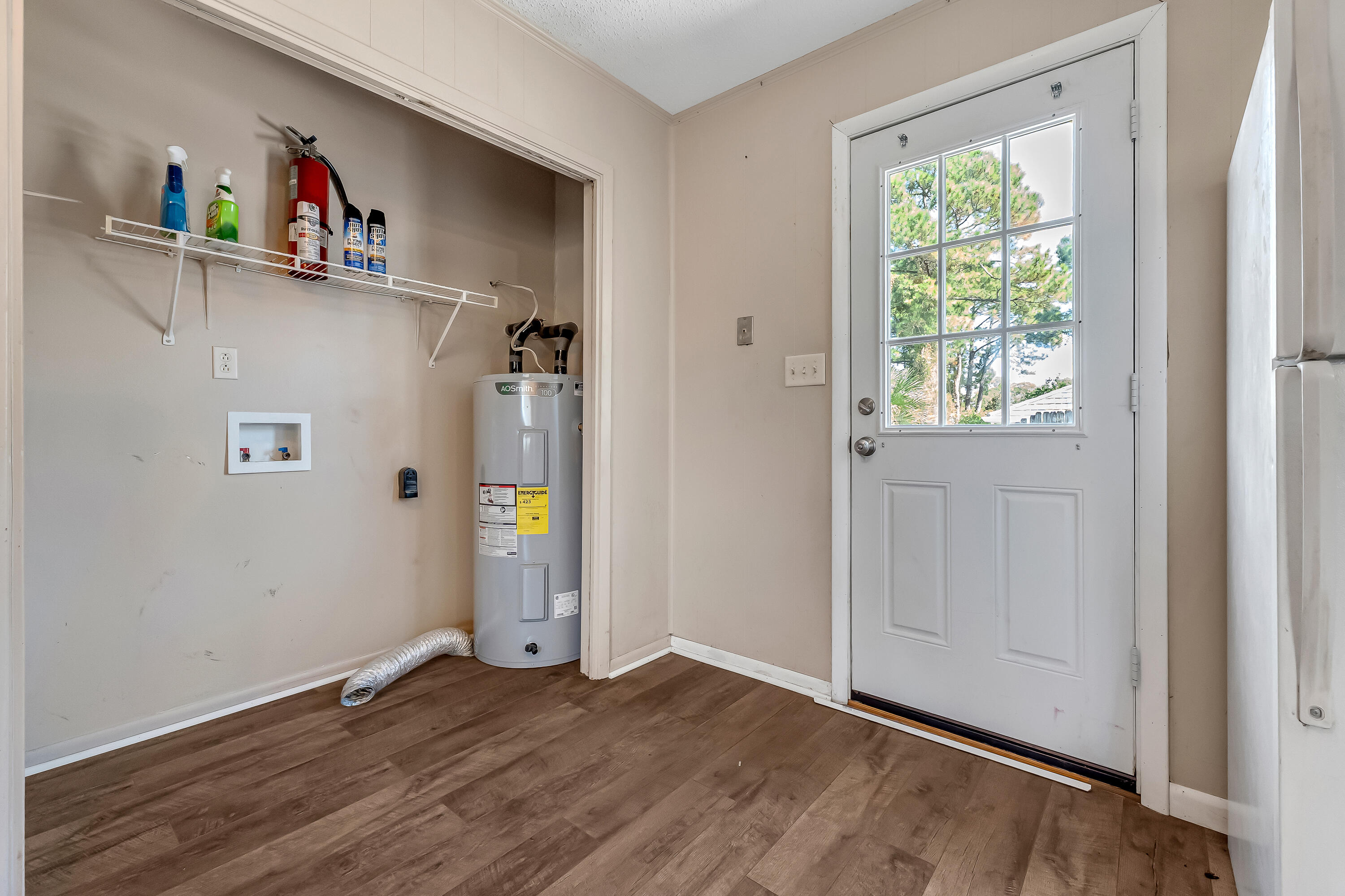 POLYNESIAN ISLANDS - Residential