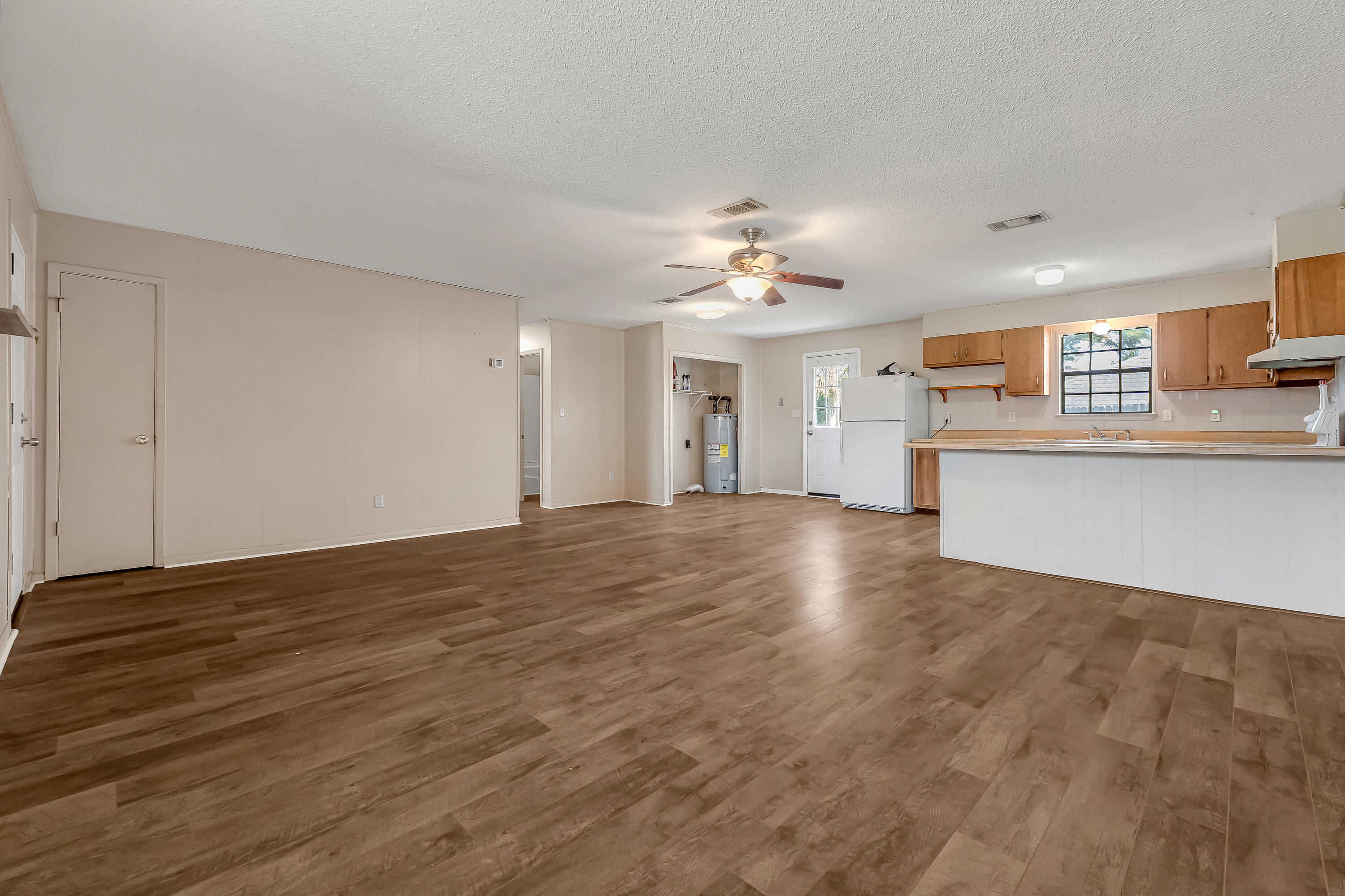 POLYNESIAN ISLANDS - Residential