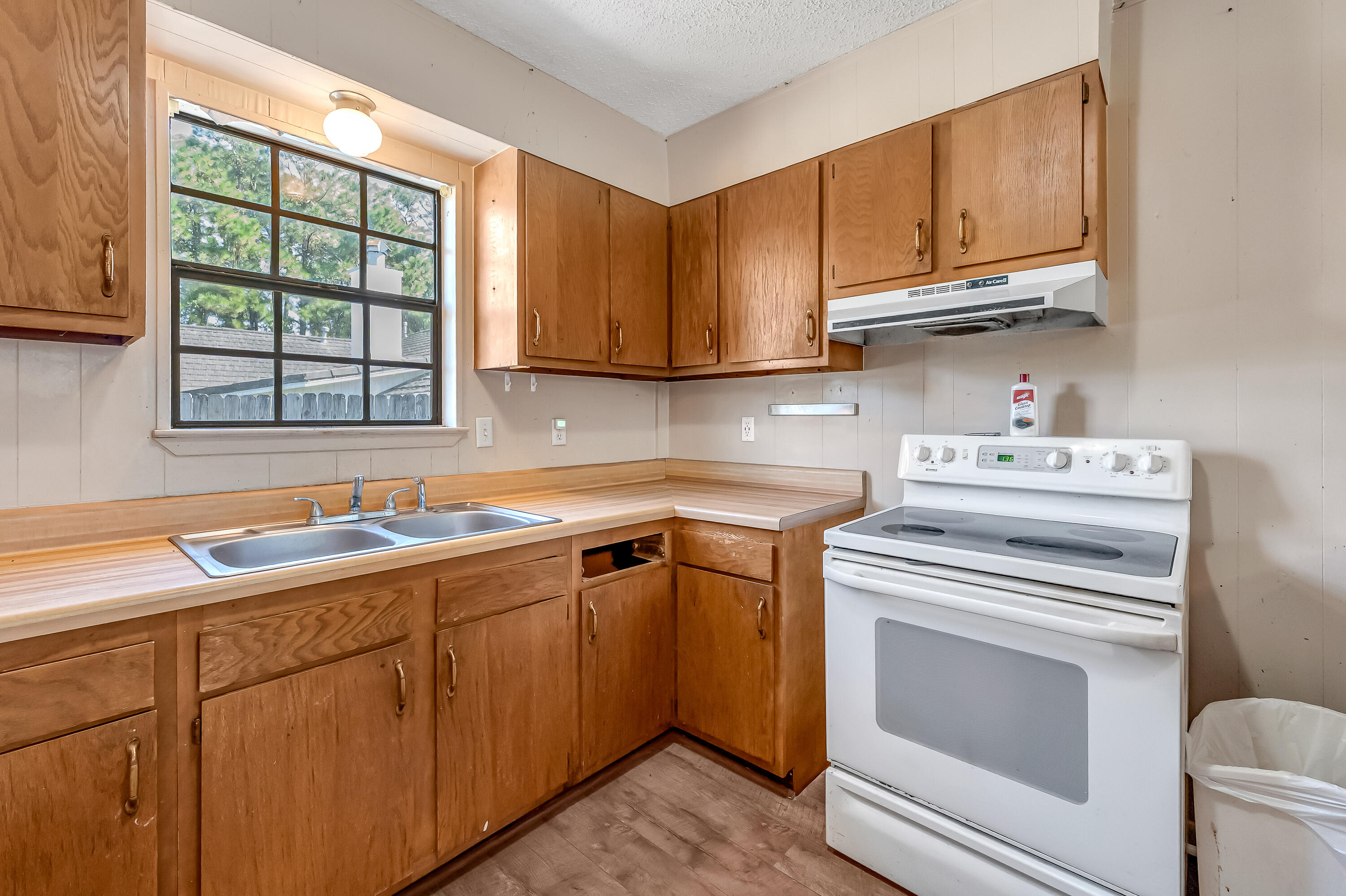 POLYNESIAN ISLANDS - Residential