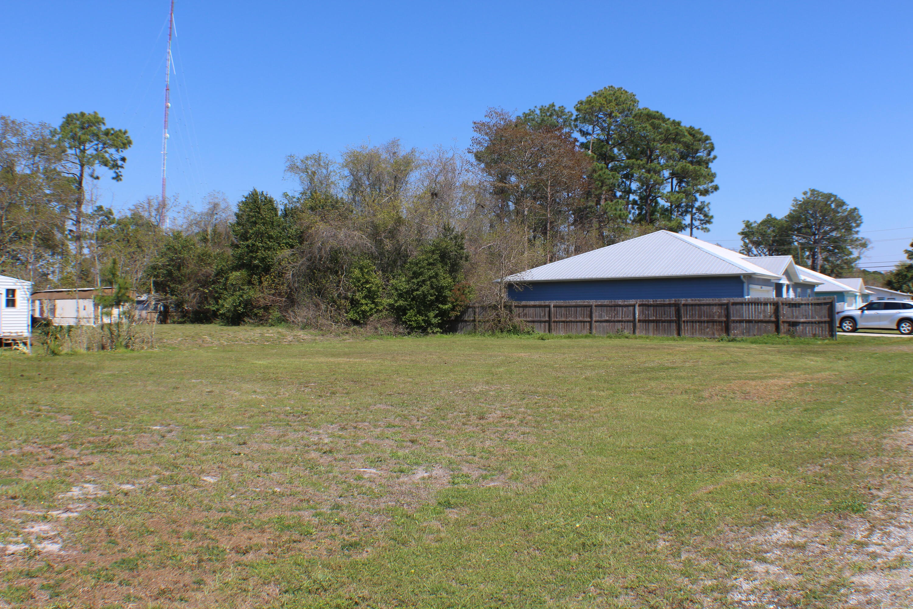 Upper Grand Lagoon - Land