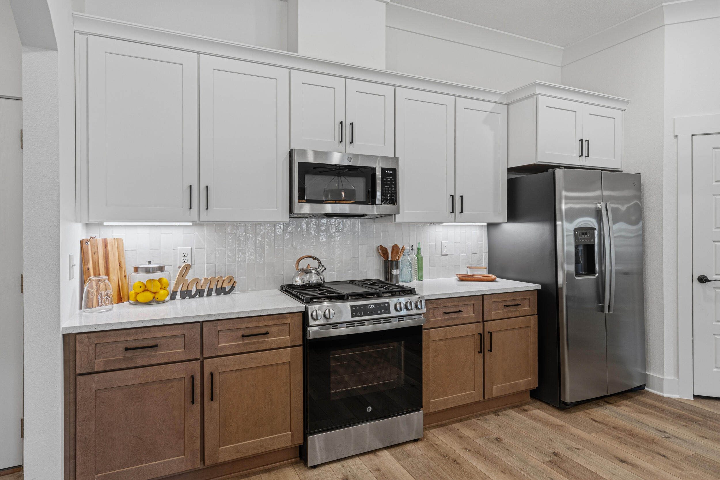 1ST ADD BEL-AIR S/D LOT 4 BLK B - Residential