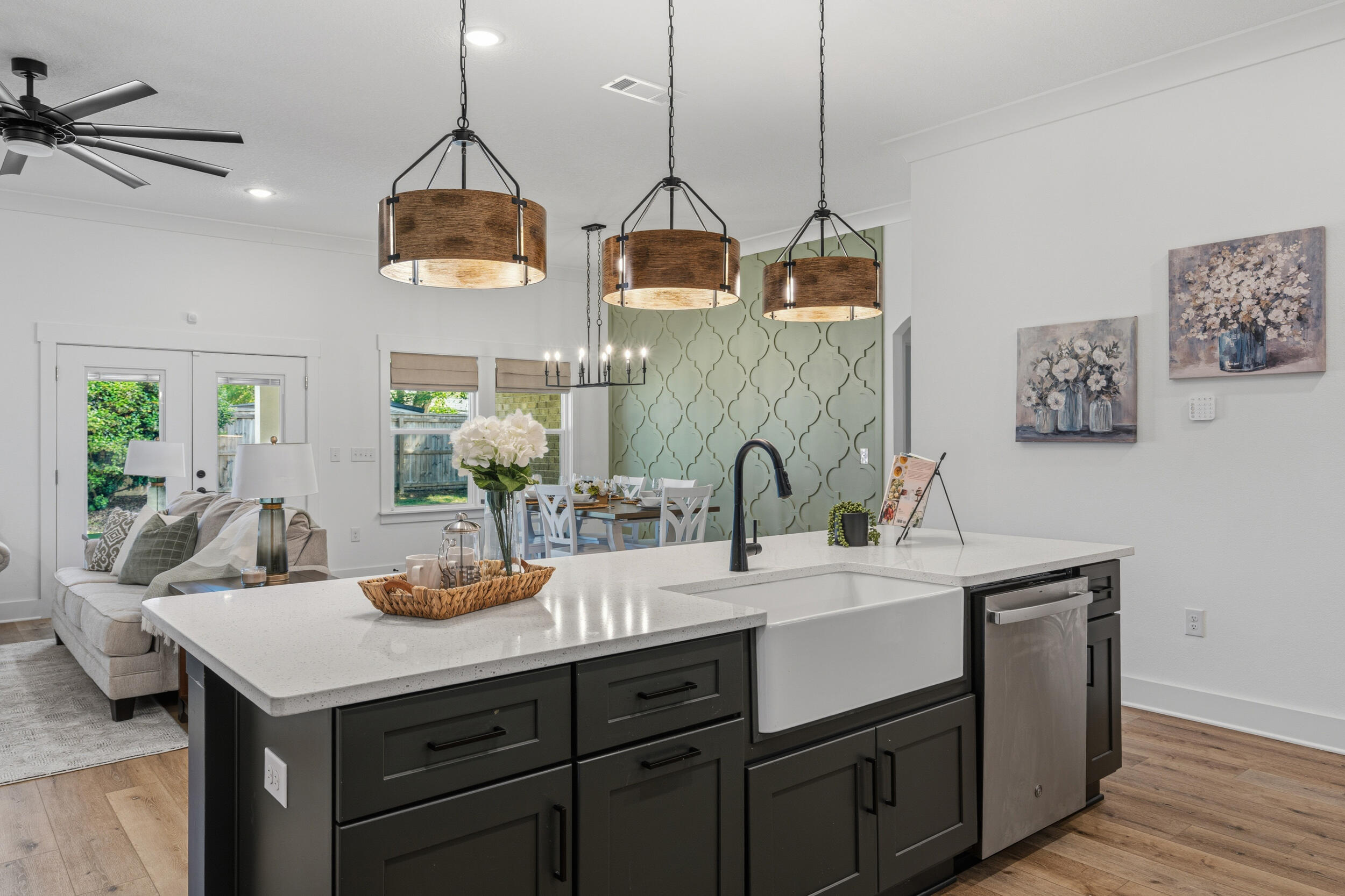 1ST ADD BEL-AIR S/D LOT 4 BLK B - Residential