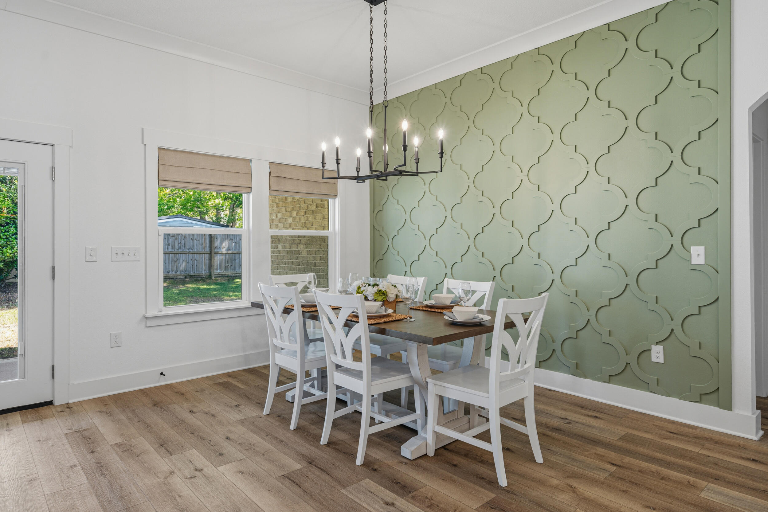 1ST ADD BEL-AIR S/D LOT 4 BLK B - Residential