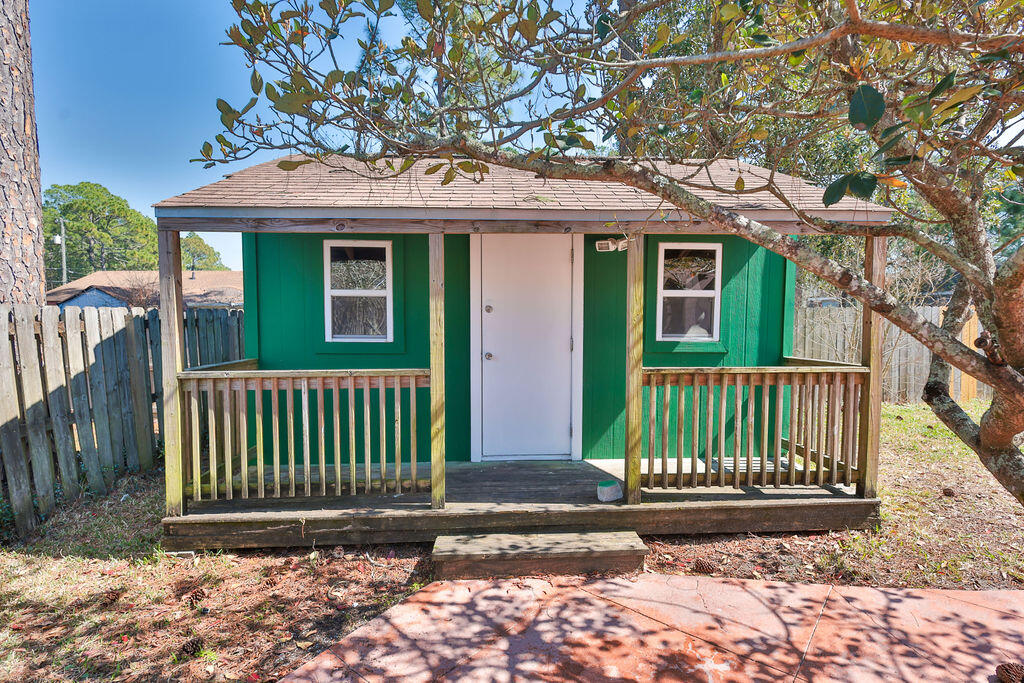 PINE MEADOWS 2ND ADDN - Residential