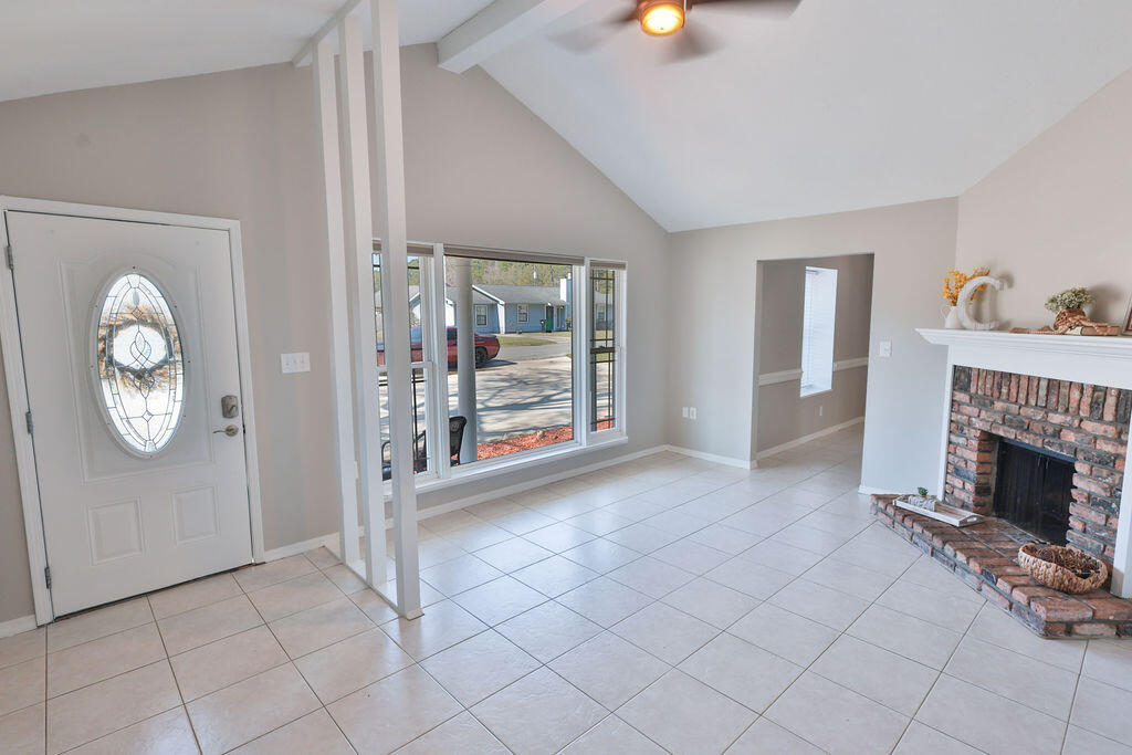 PINE MEADOWS 2ND ADDN - Residential