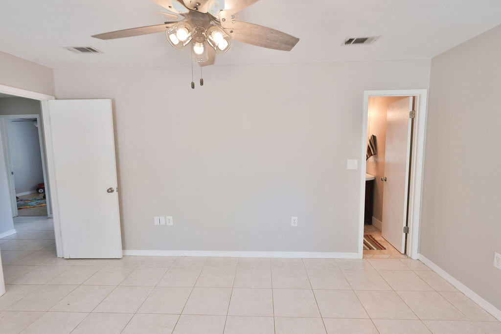 PINE MEADOWS 2ND ADDN - Residential