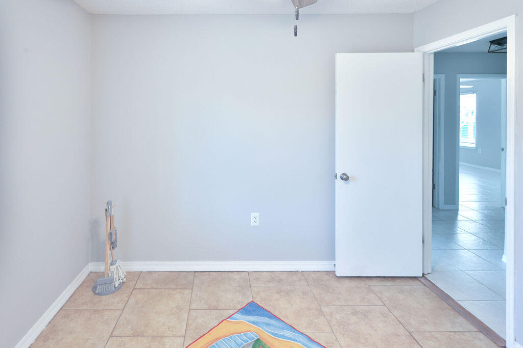 PINE MEADOWS 2ND ADDN - Residential