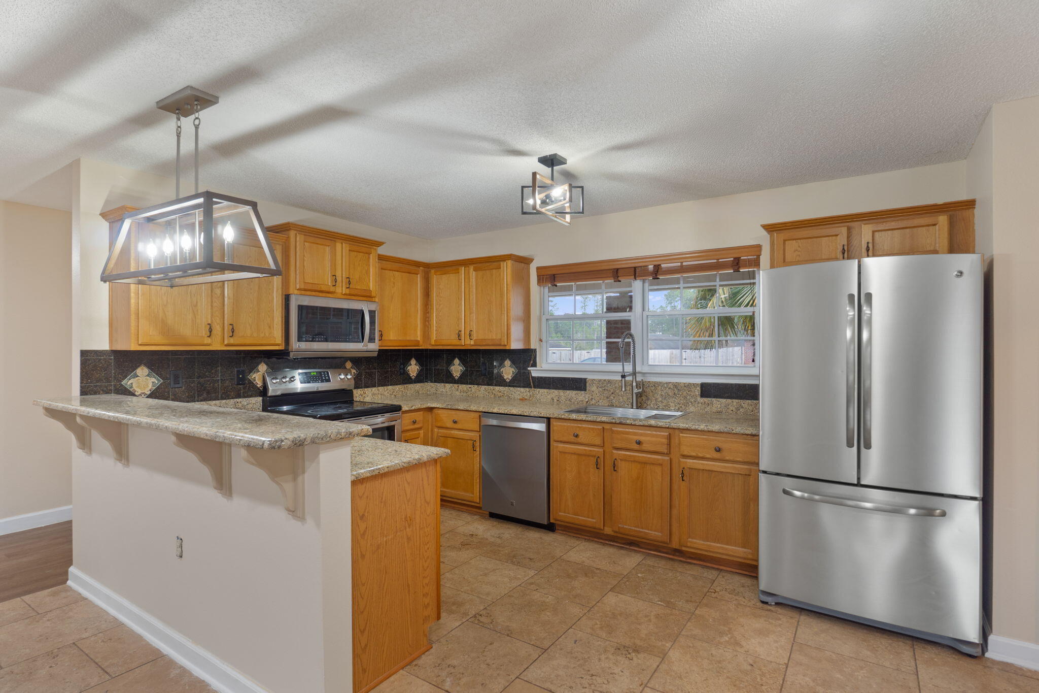 TRIPLE LAKES ESTATES - Residential