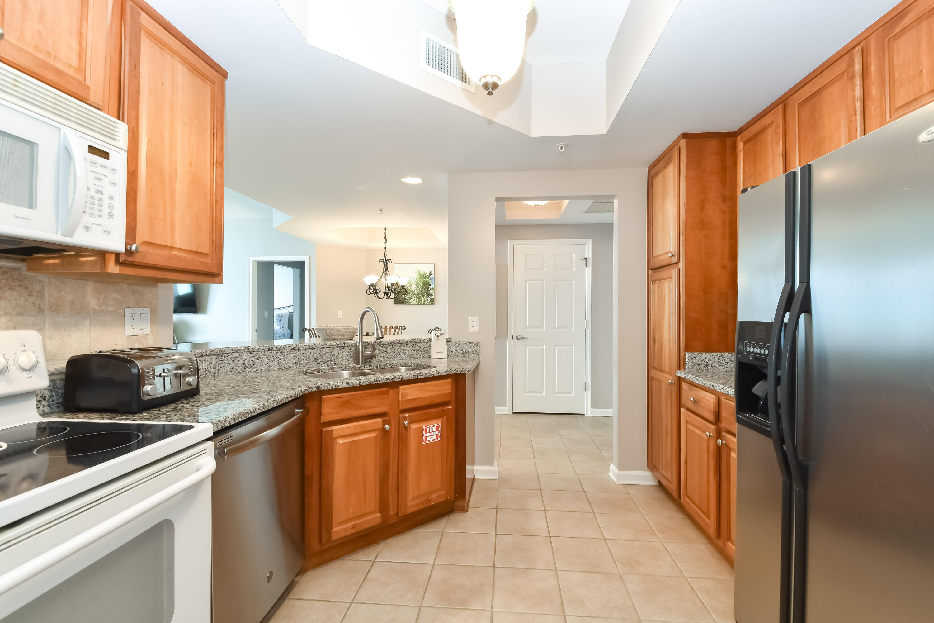 SILVER BEACH TOWERS WEST - Residential