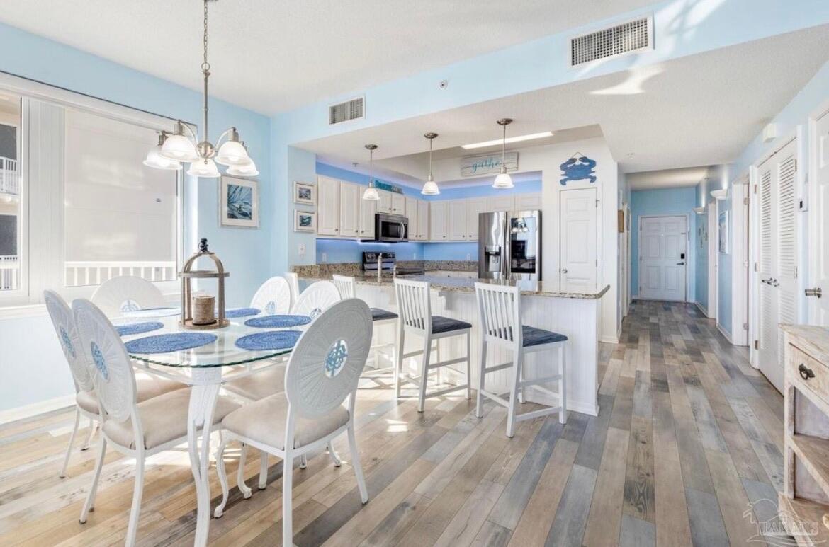 8577 Gulf Boulevard APT 405