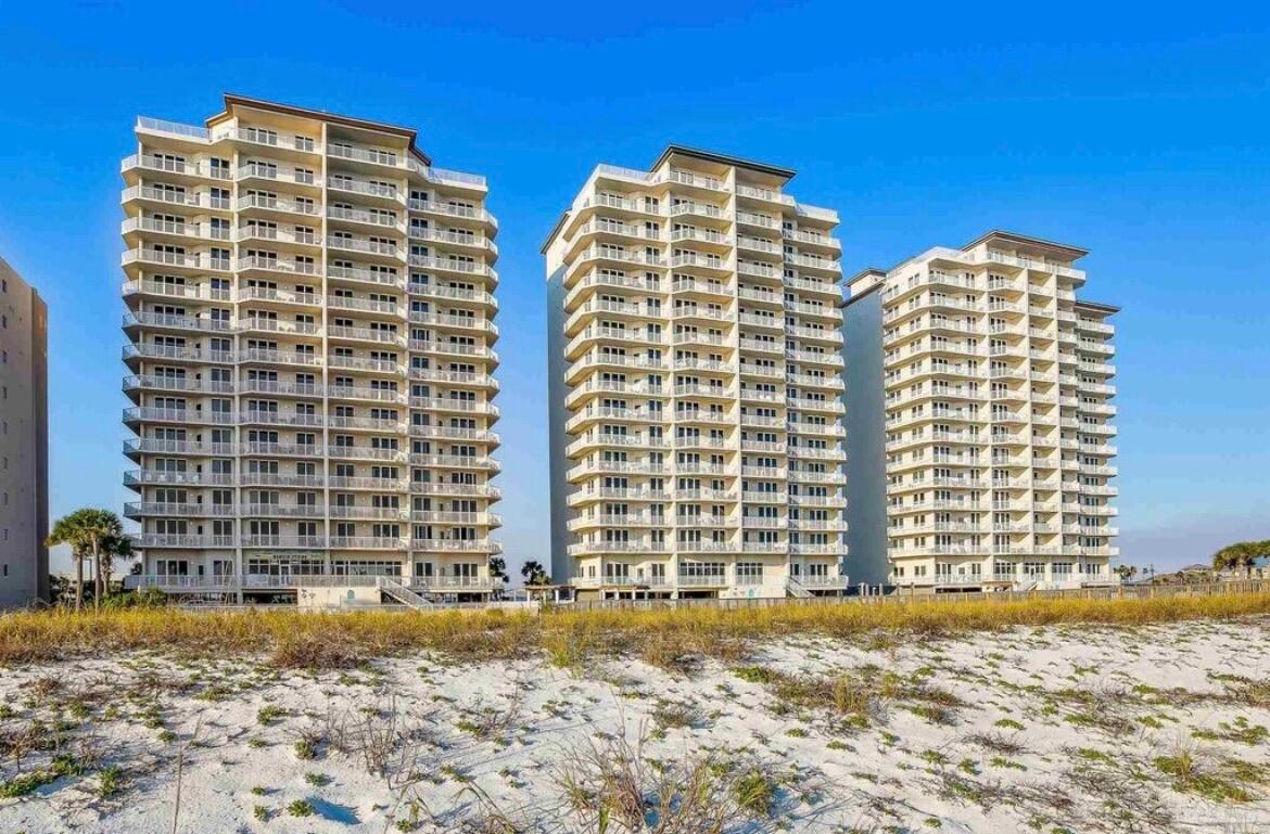 8577 Gulf Boulevard APT 405