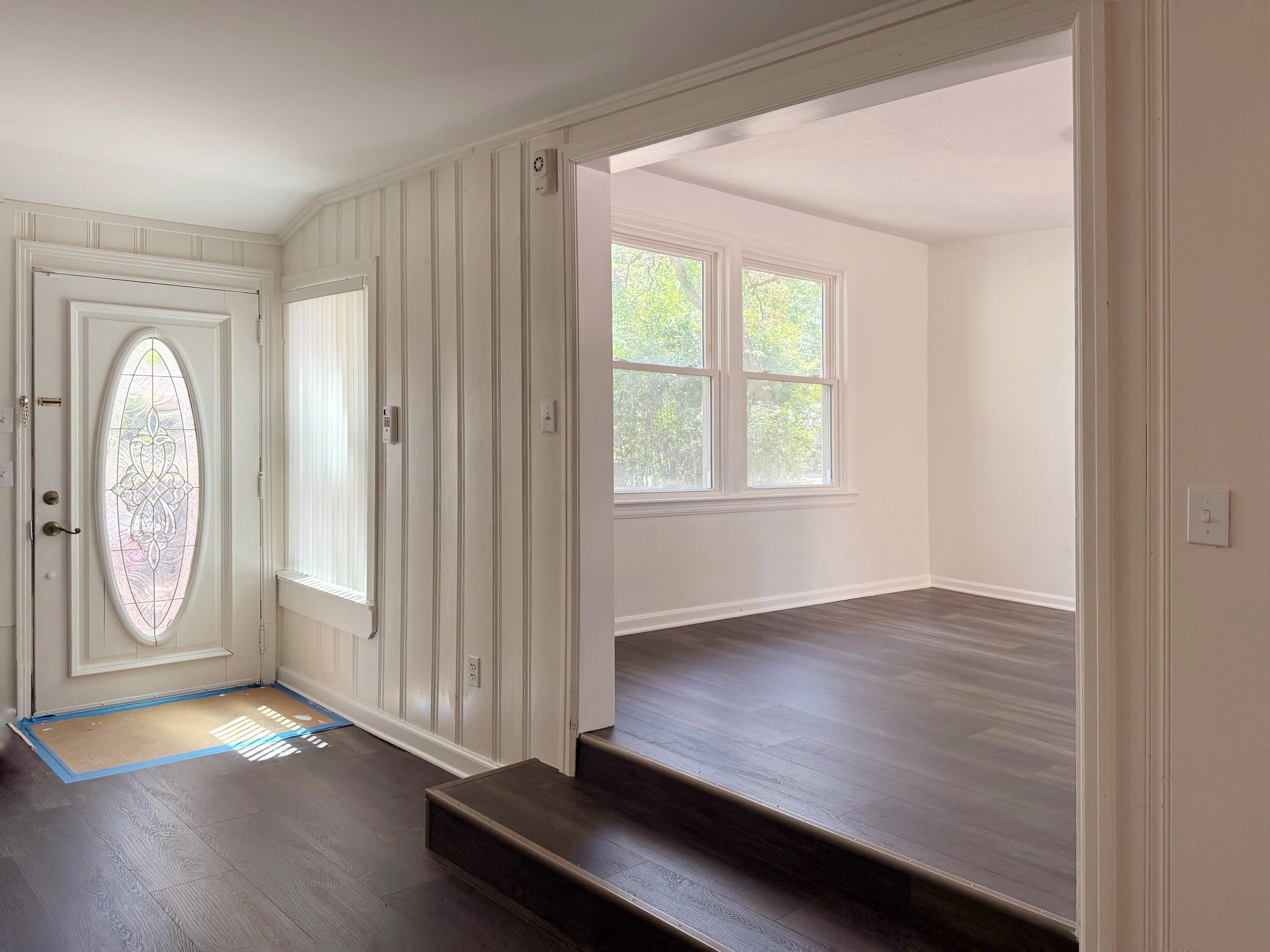 GARNIERS BEACH - Residential Lease