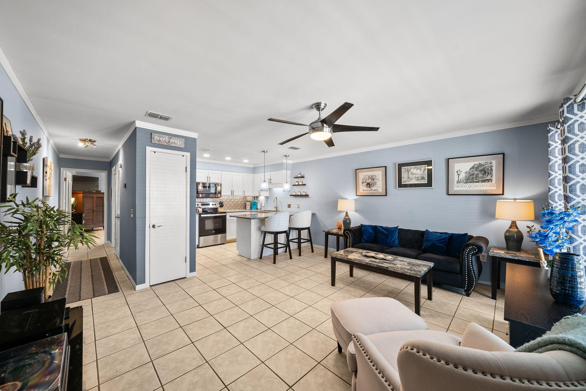 El Centro Villas - Residential