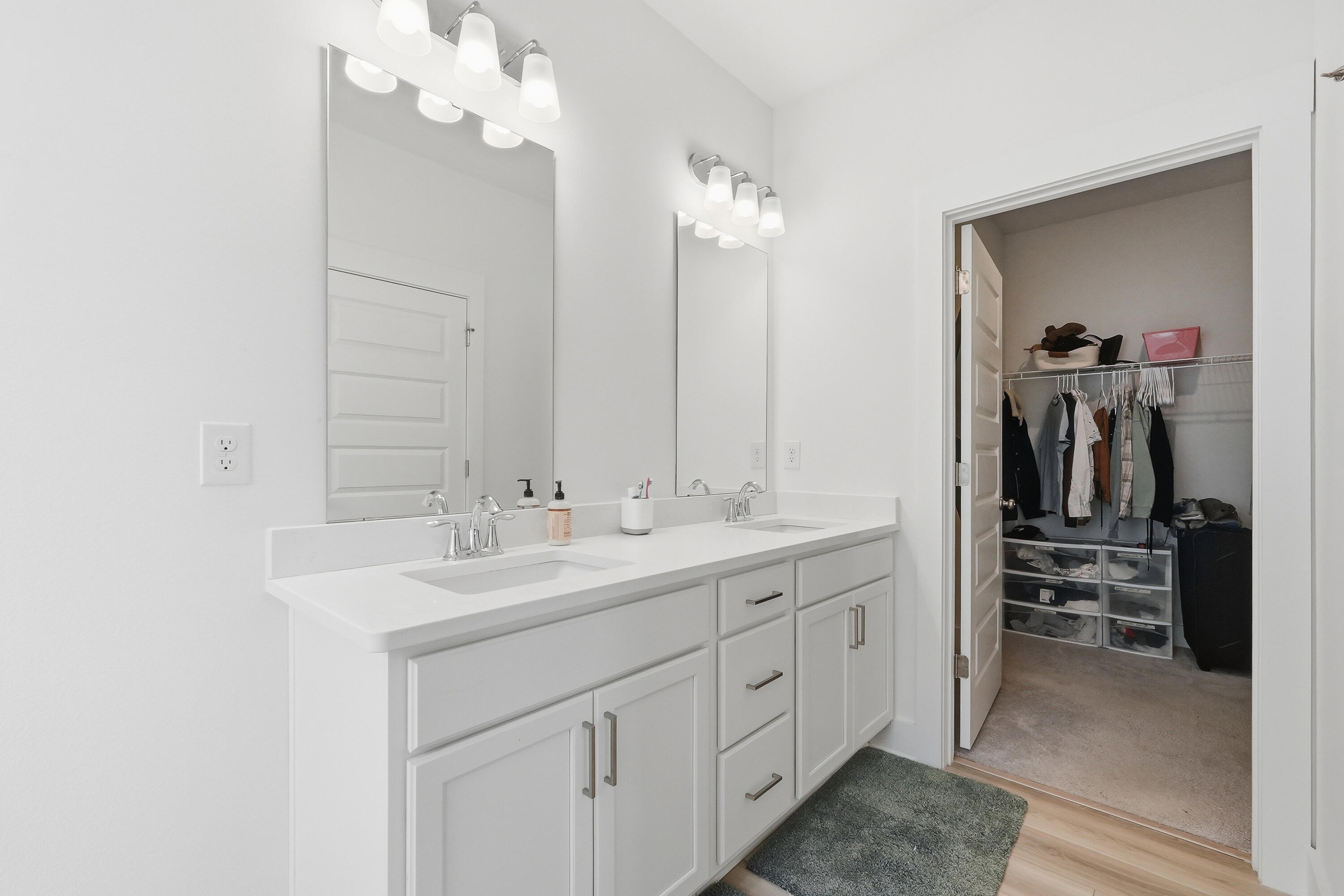 MAGNOLIA CREEK PHASE 1 - Residential