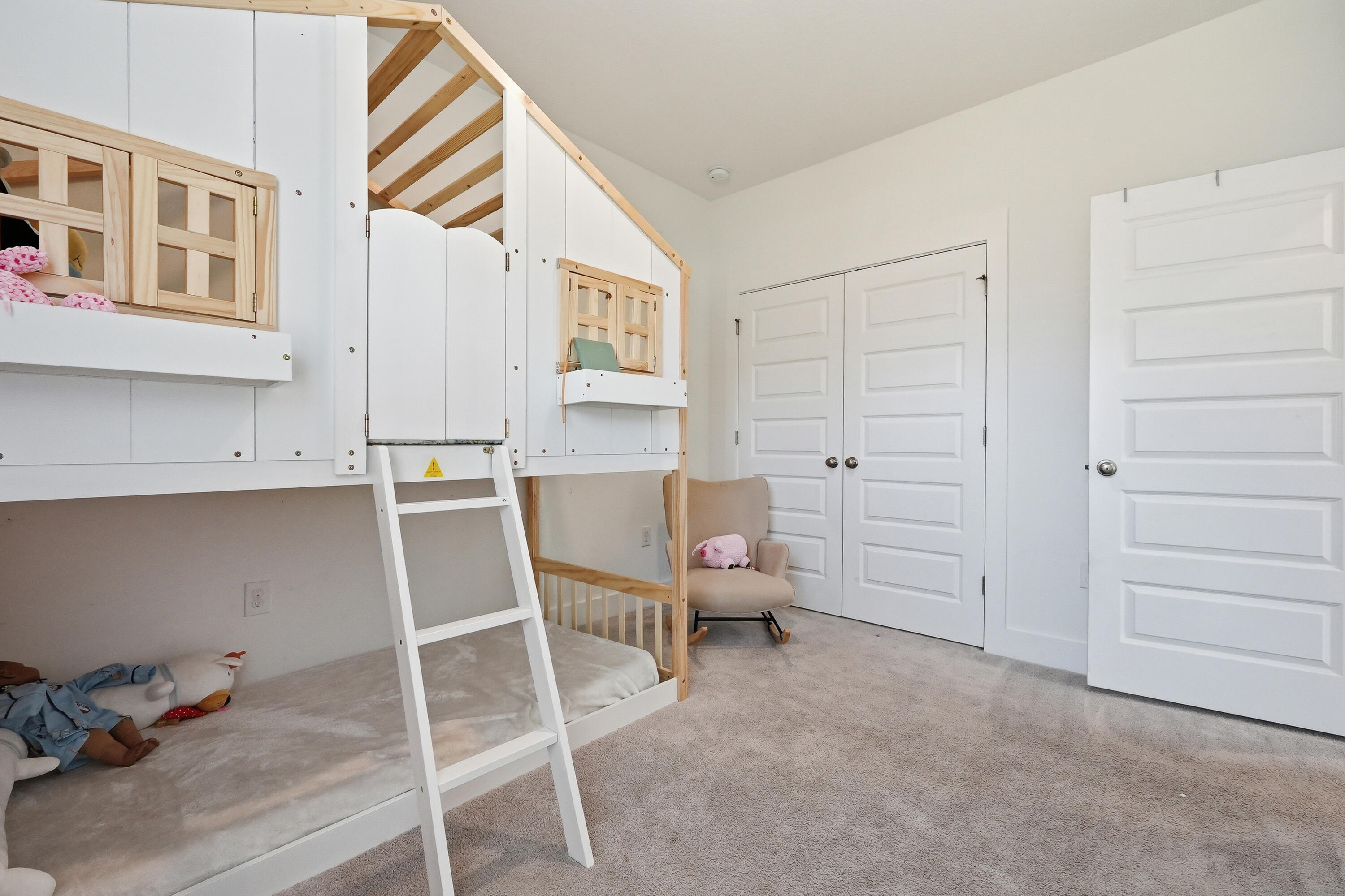 MAGNOLIA CREEK PHASE 1 - Residential