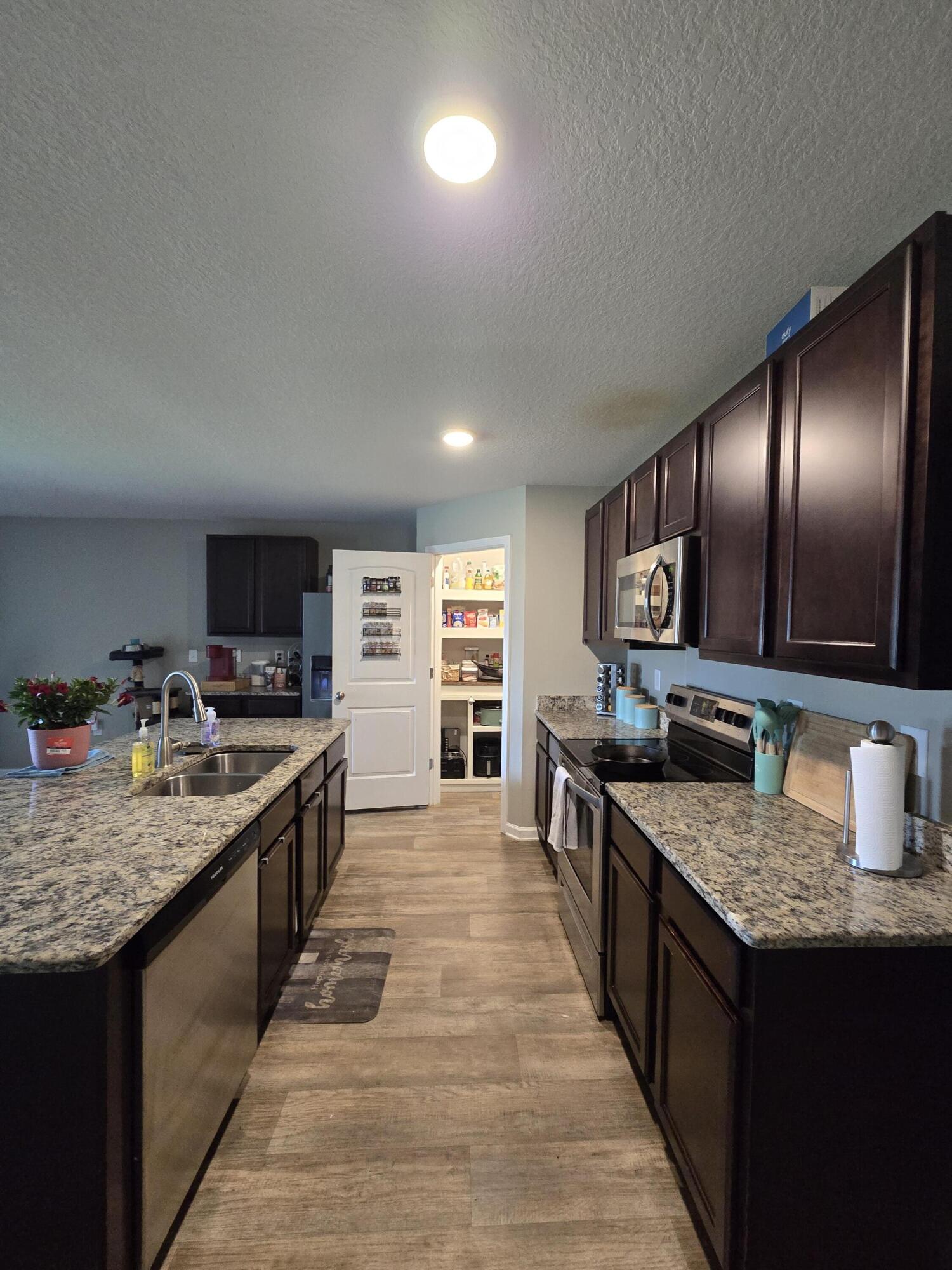 Redstone Commons - Residential