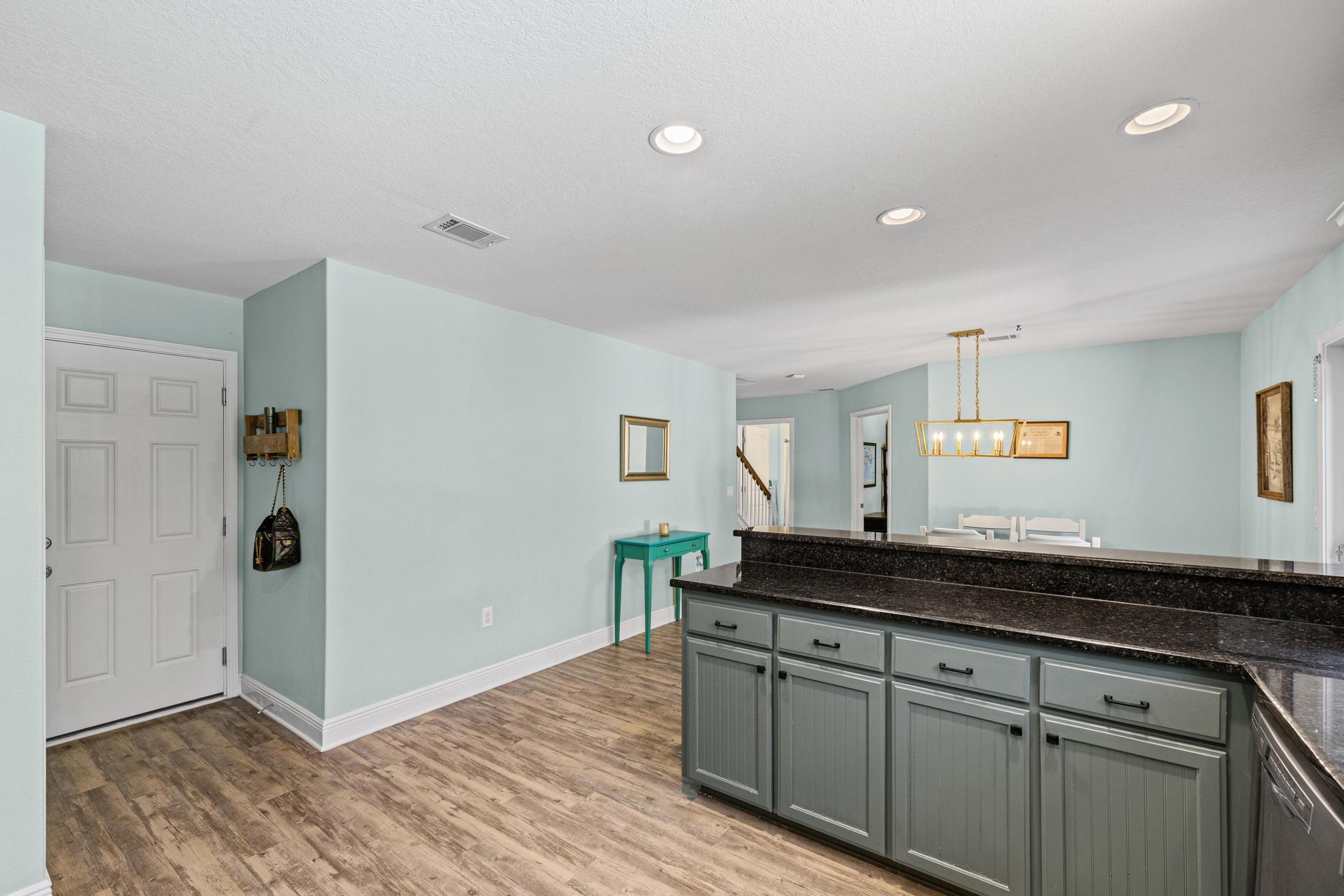 WOODLAWN HEIGHTS - Residential