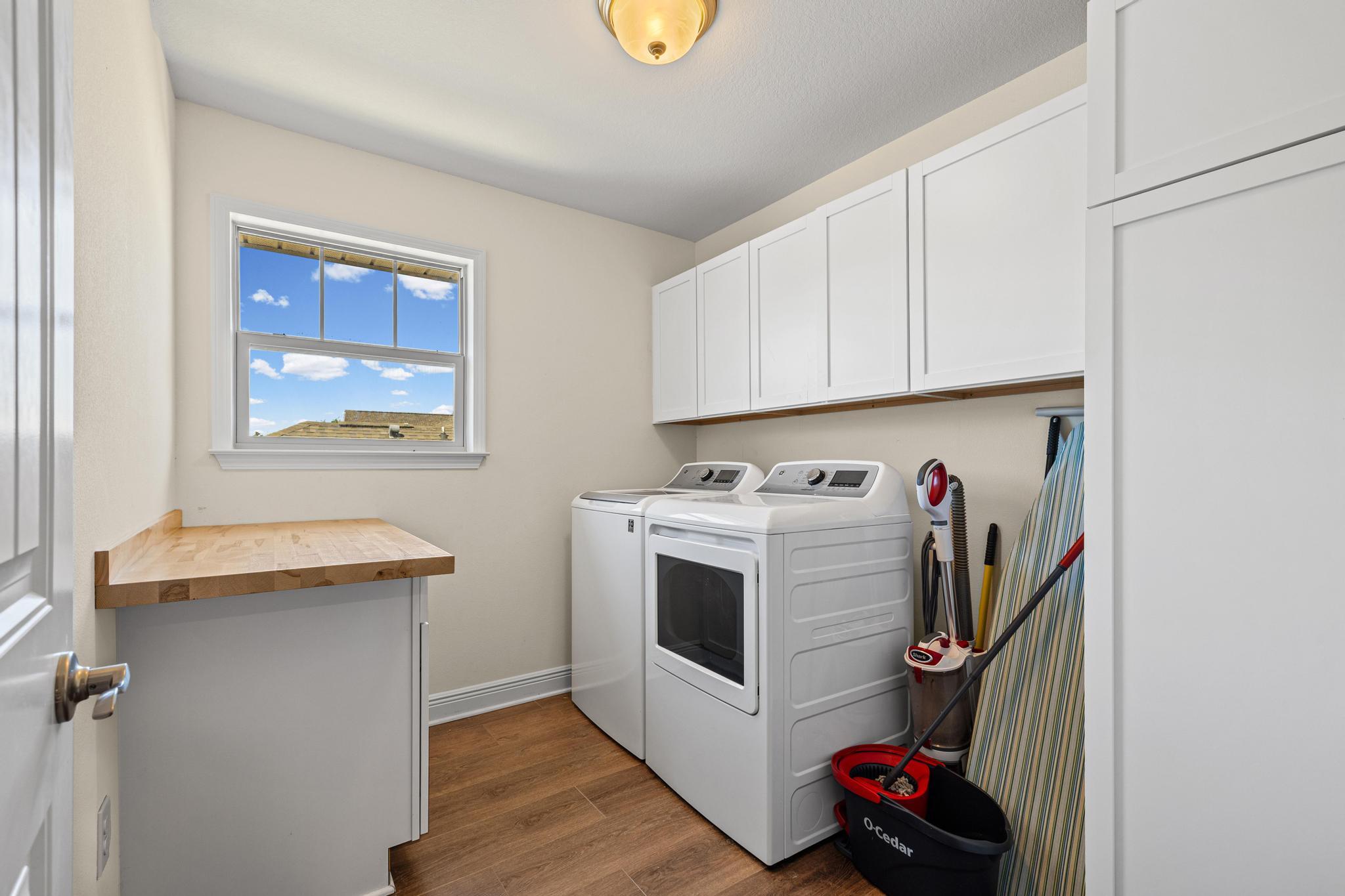 WOODLAWN HEIGHTS - Residential