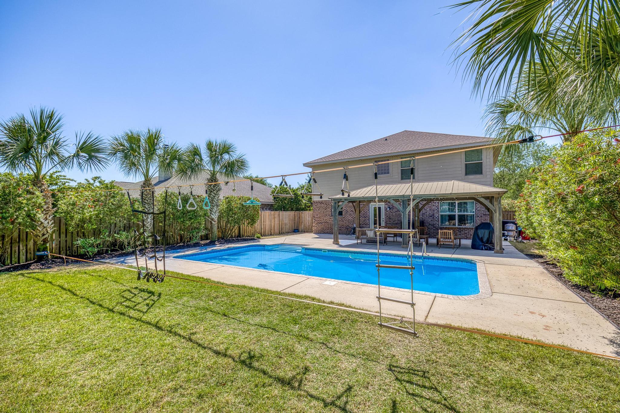 WOODLAWN HEIGHTS - Residential