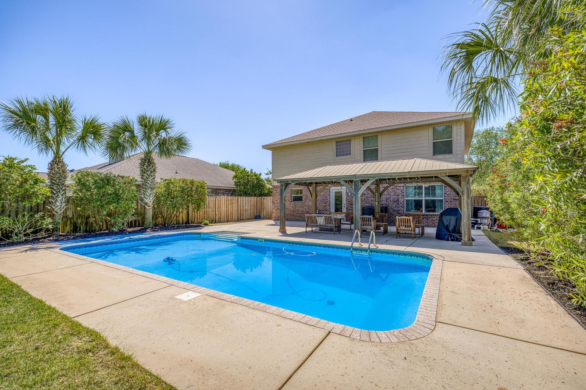 WOODLAWN HEIGHTS - Residential