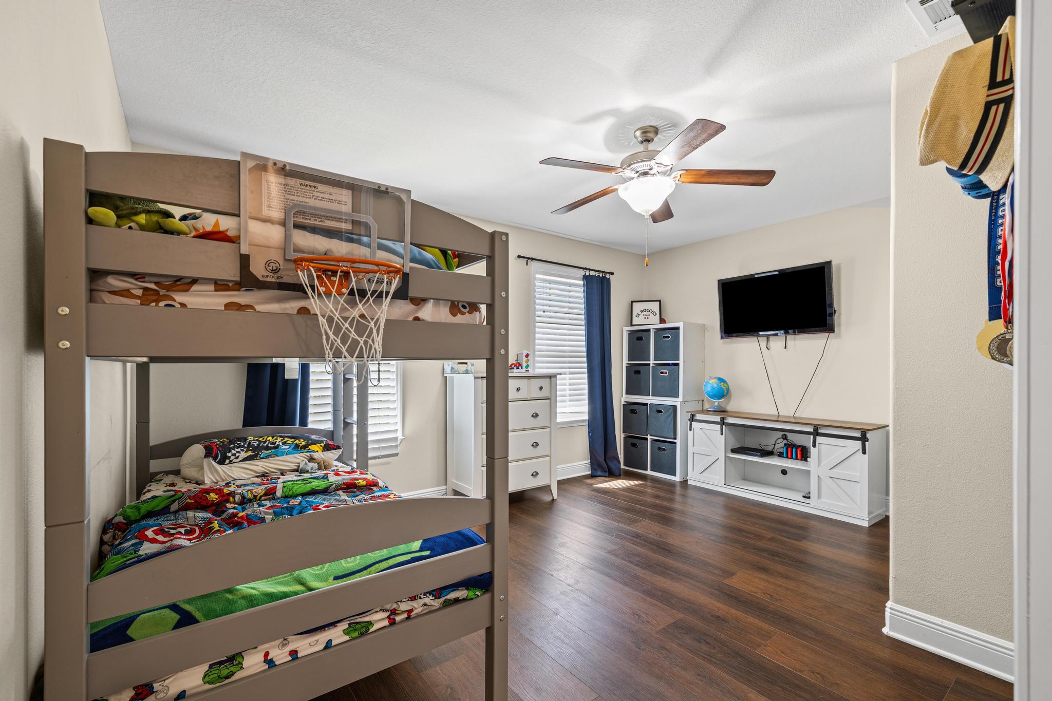 WOODLAWN HEIGHTS - Residential