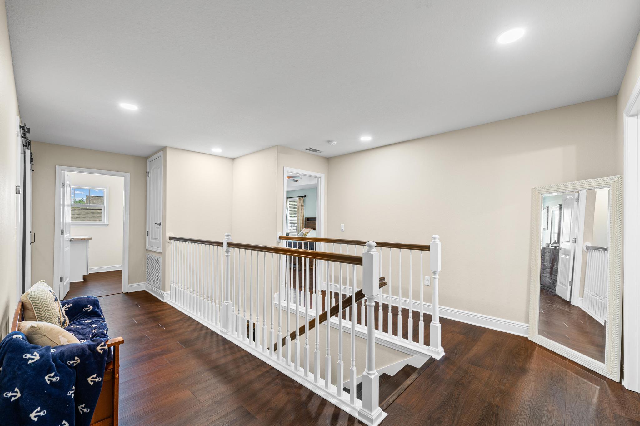 WOODLAWN HEIGHTS - Residential