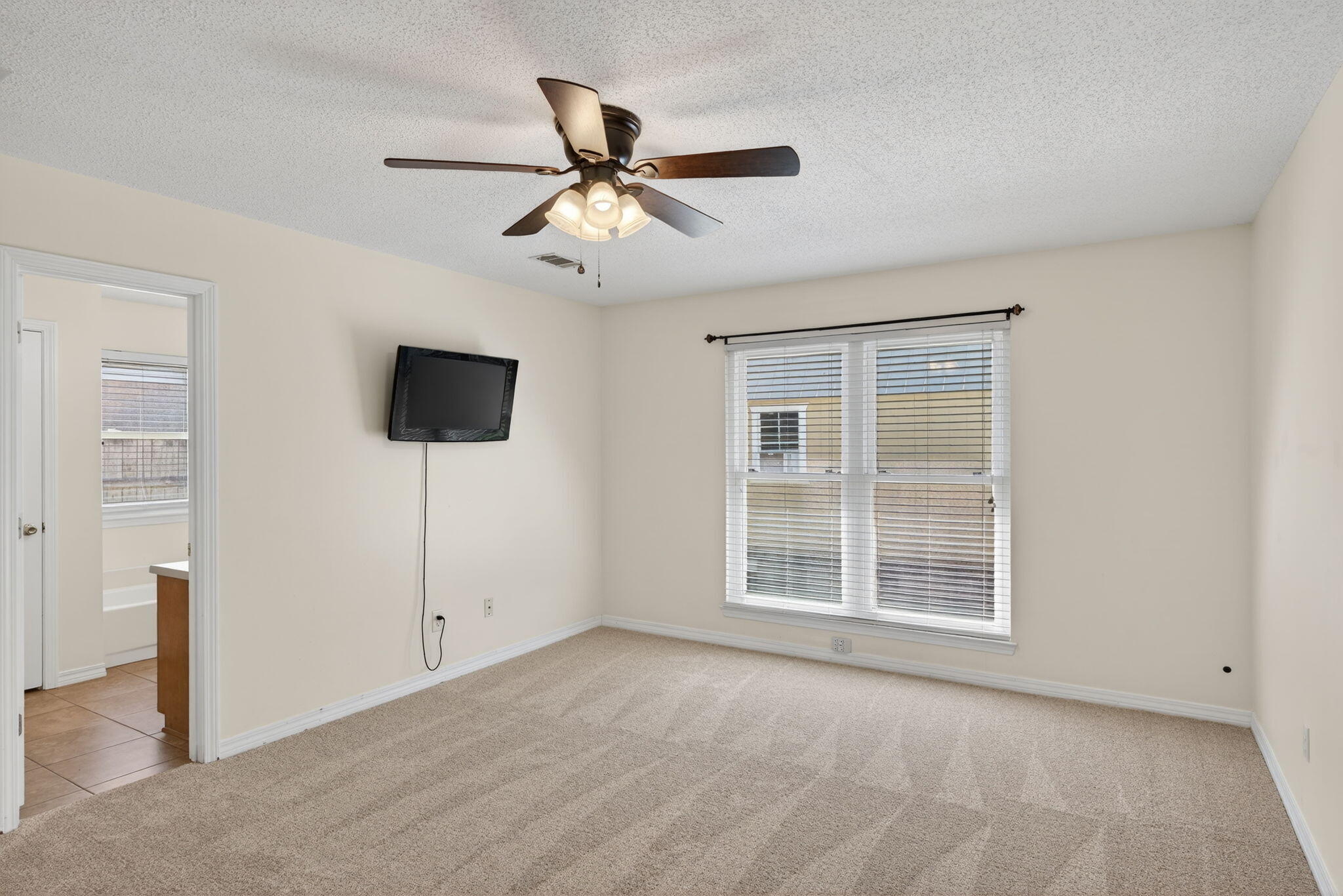 VALPARAISO PINECREST 5 - Residential