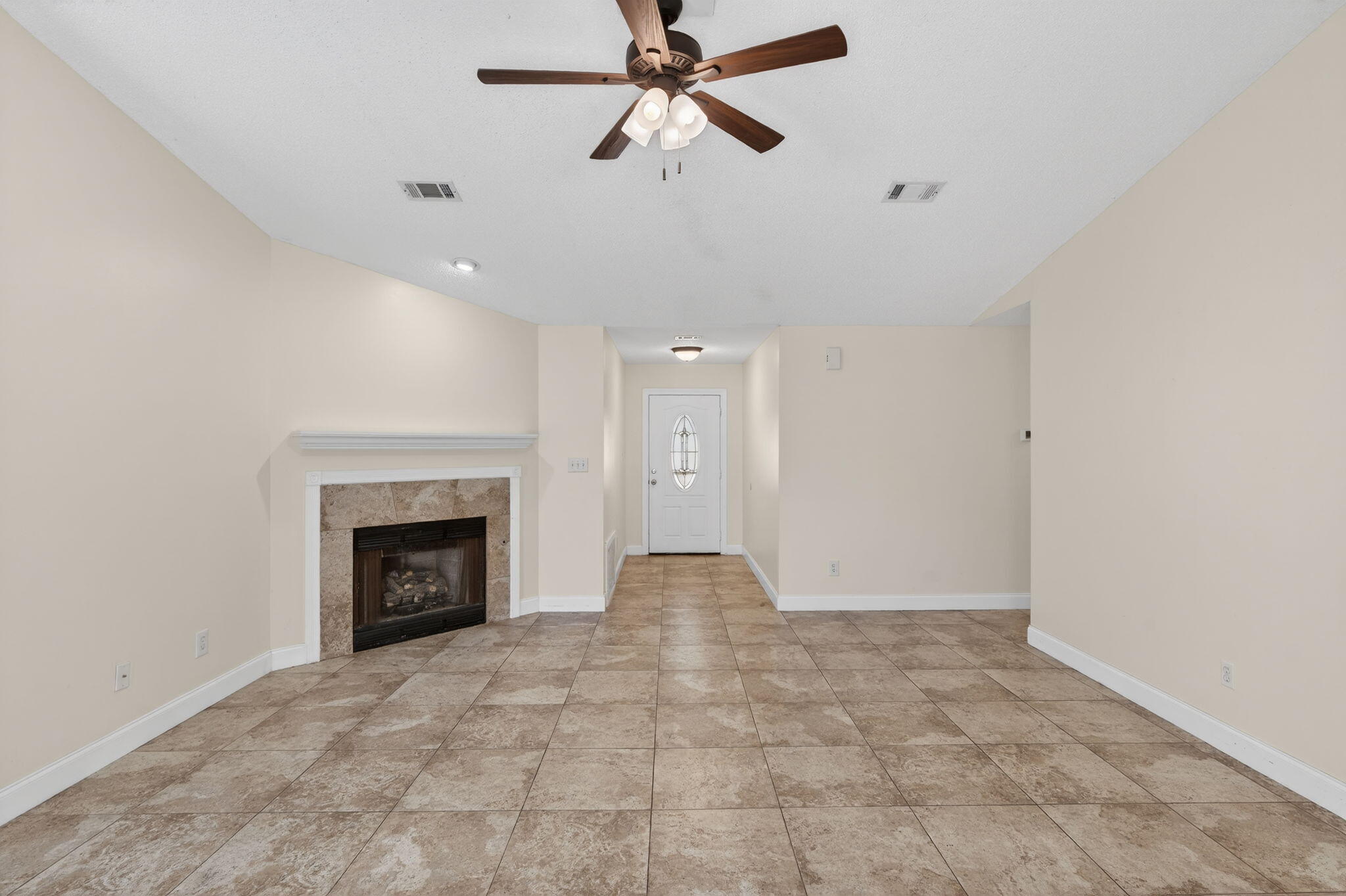 VALPARAISO PINECREST 5 - Residential