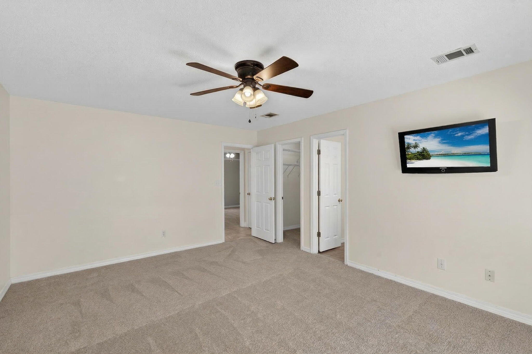 VALPARAISO PINECREST 5 - Residential